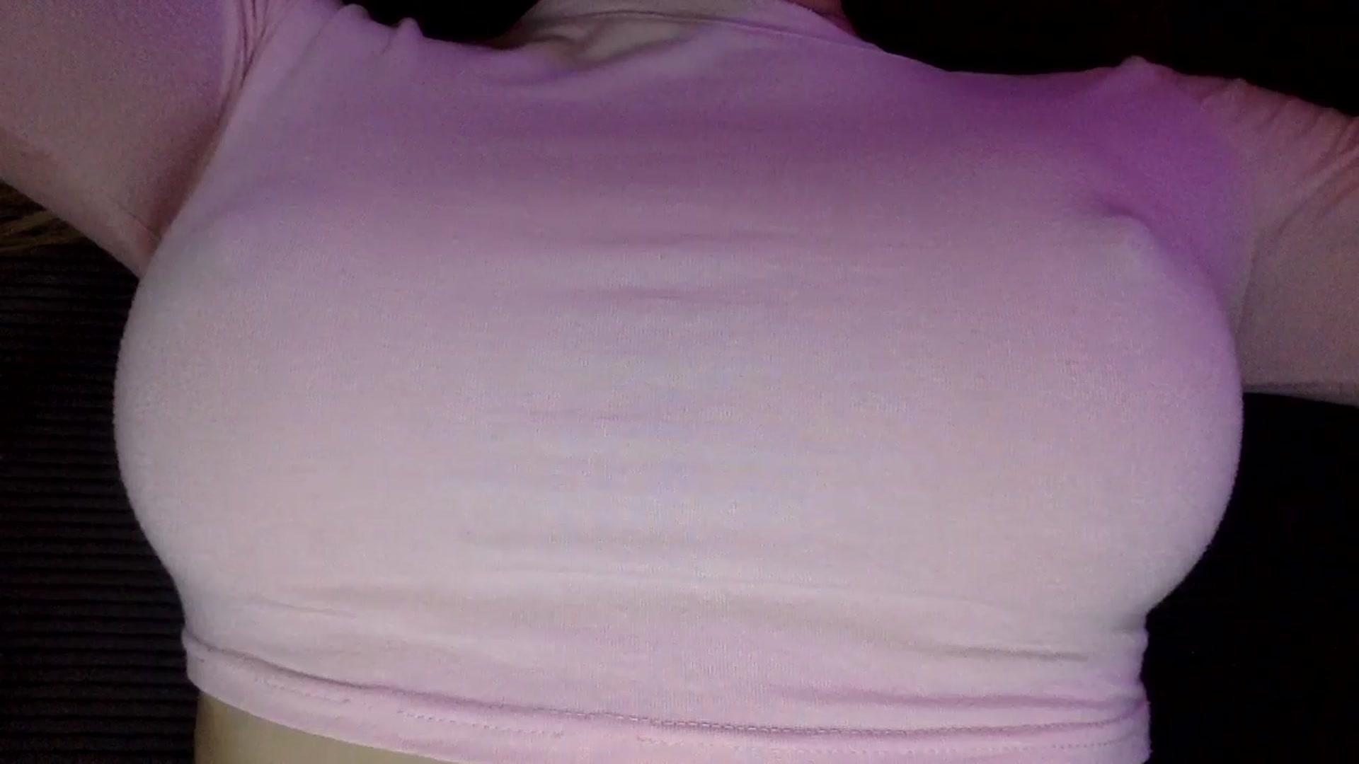 Gallery image thumbnail from EgoisticKitty's myfreecams stream on, 05/08/2024, 11:45 image 14 of 20