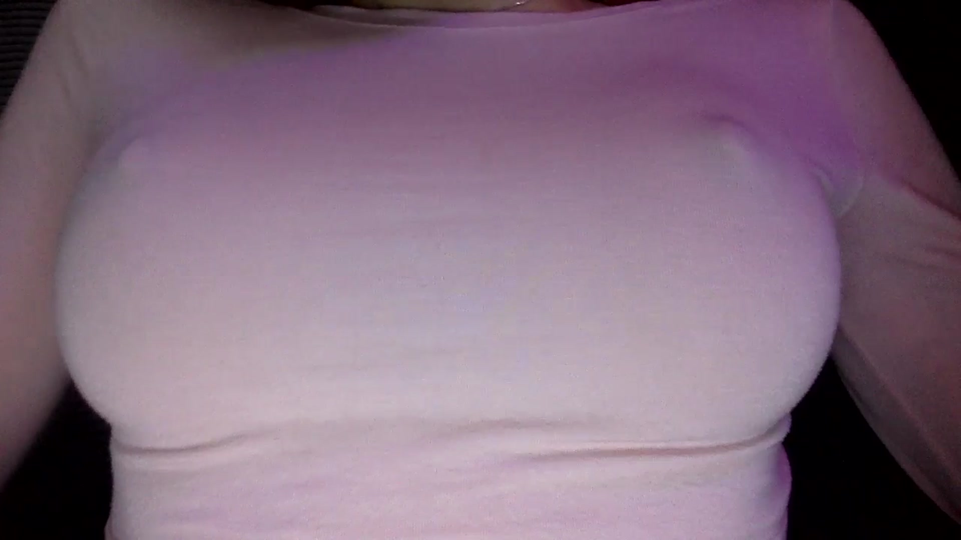 Gallery image thumbnail from EgoisticKitty's myfreecams stream on, 05/08/2024, 11:45 image 5 of 20