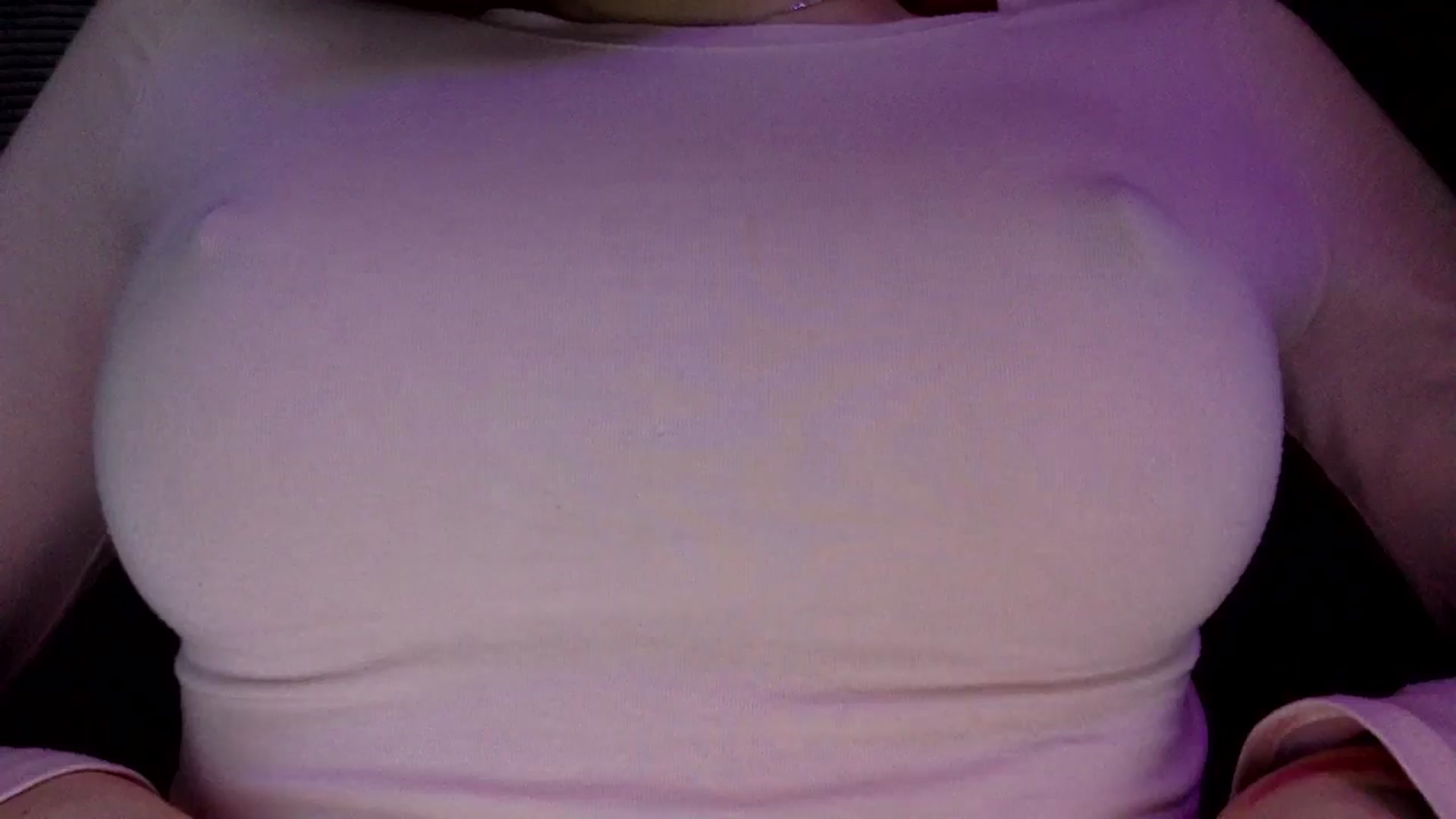 Gallery image thumbnail from EgoisticKitty's myfreecams stream on, 05/08/2024, 11:45 image 4 of 20