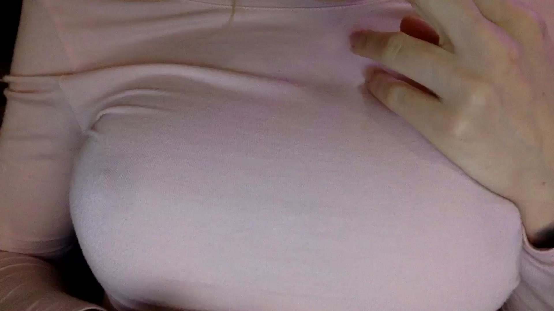 Gallery image thumbnail from EgoisticKitty's myfreecams stream on, 05/08/2024, 13:39 image 14 of 20