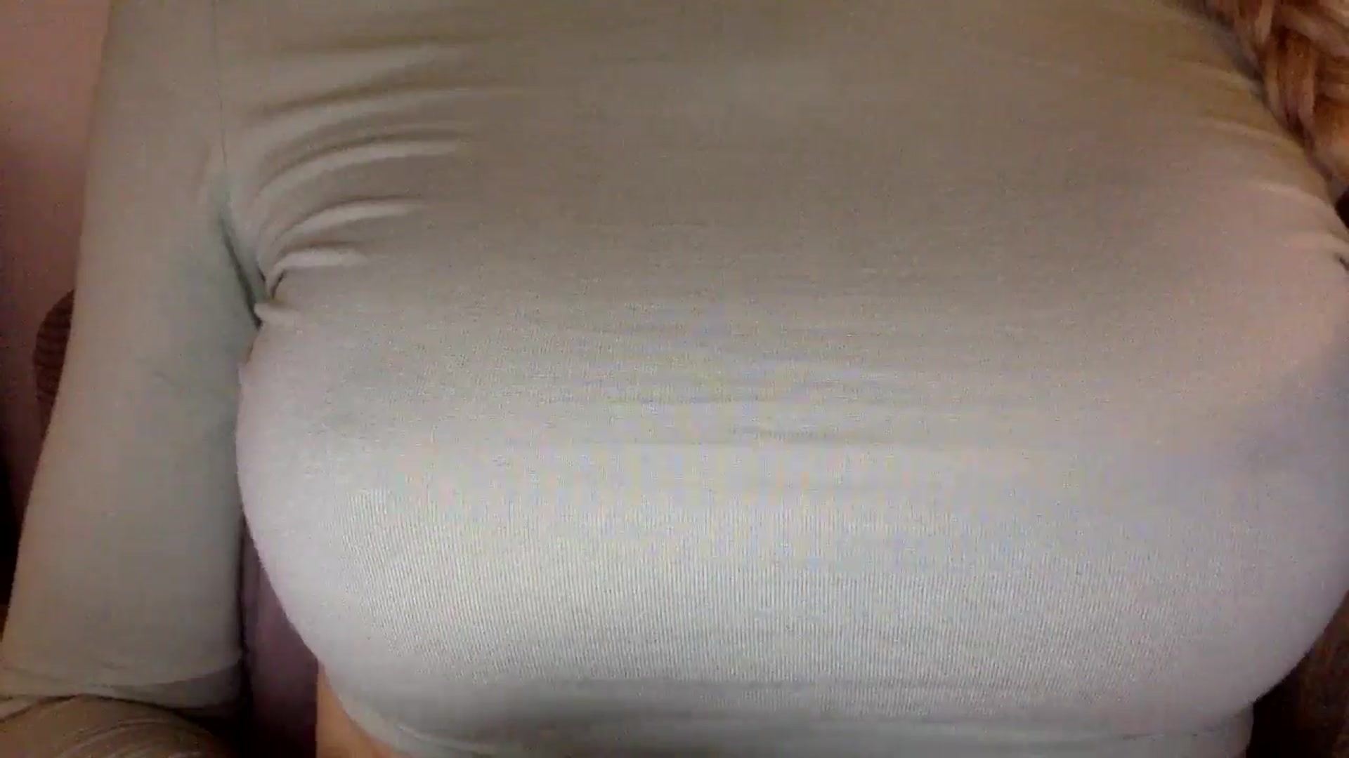 Gallery image thumbnail from EgoisticKitty's myfreecams stream on, 05/11/2024, 12:19 image 8 of 20
