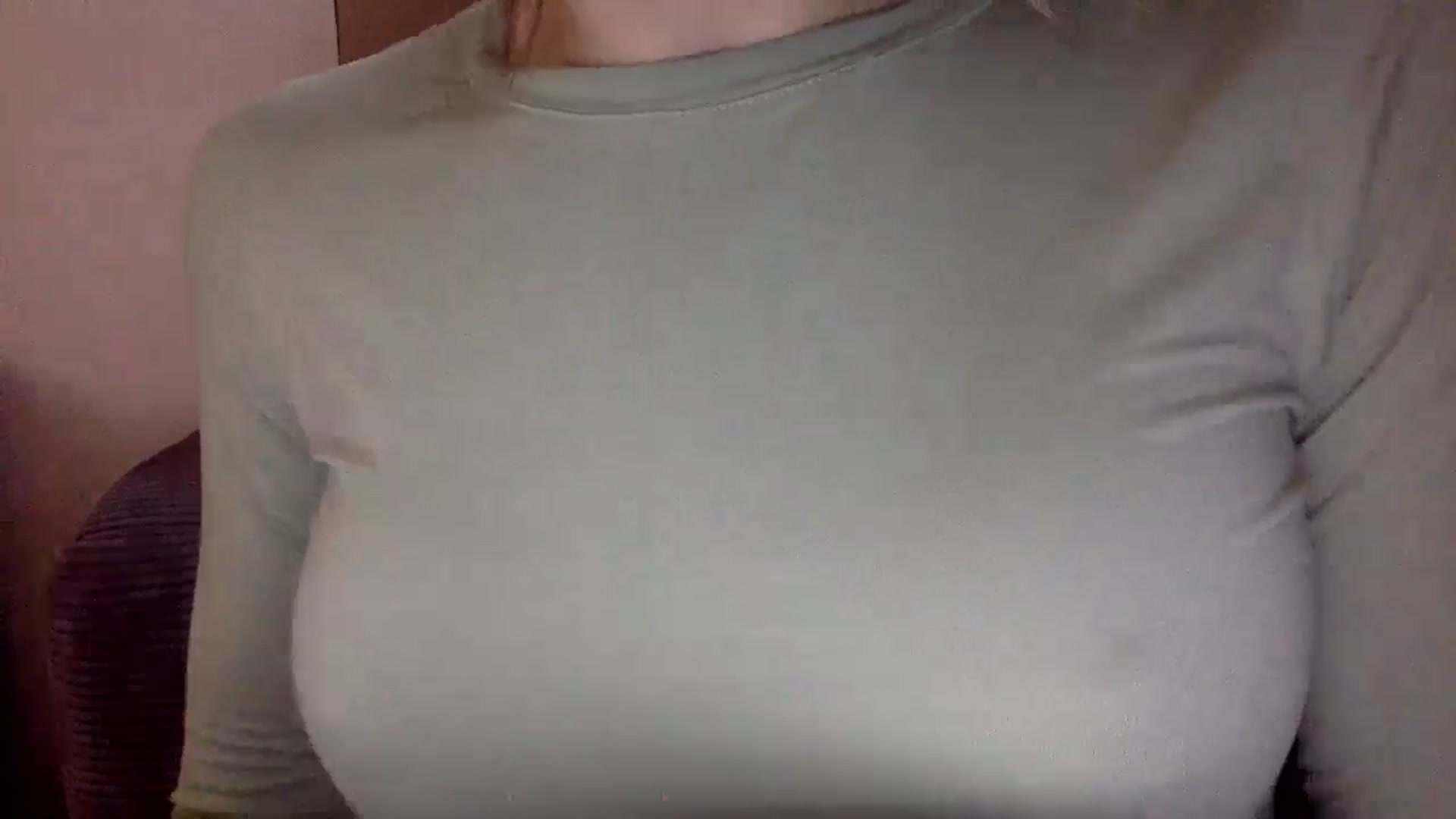 Gallery image thumbnail from EgoisticKitty's myfreecams stream on, 05/13/2024, 09:45 image 18 of 20