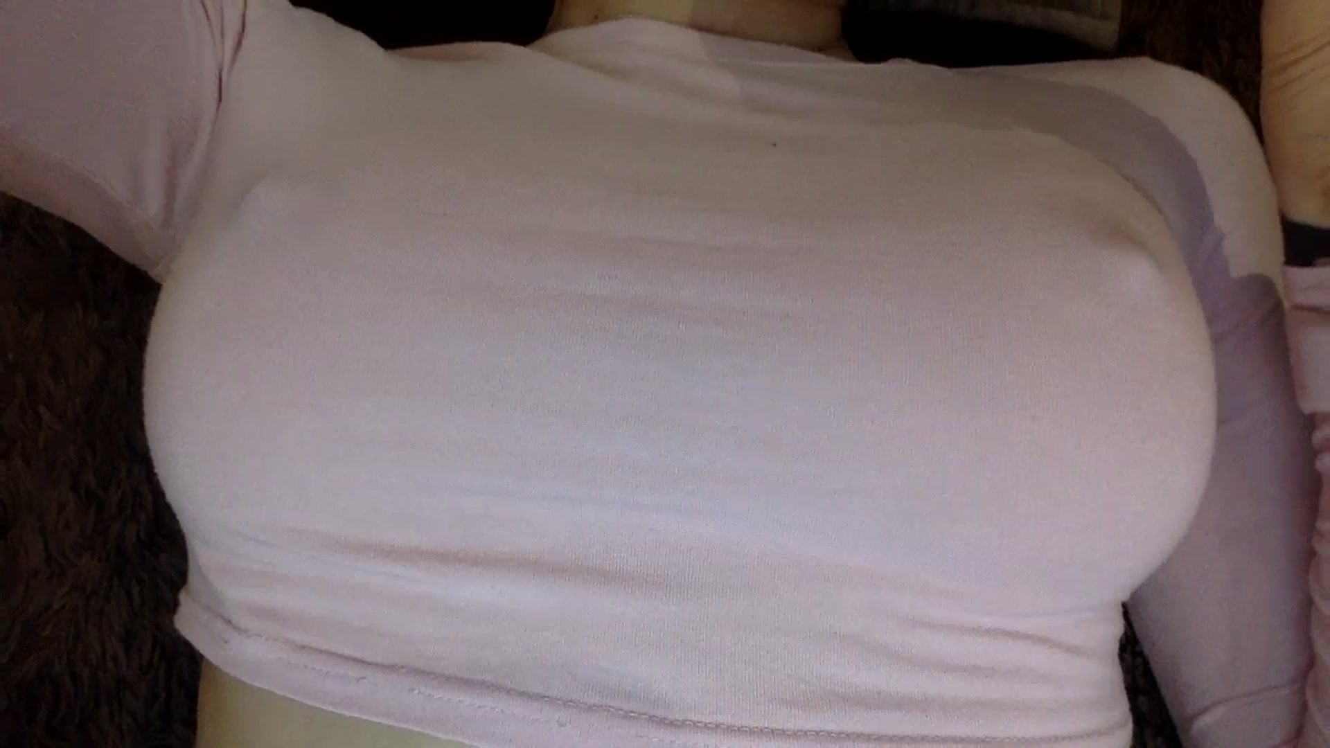 Gallery image thumbnail from EgoisticKitty's myfreecams stream on, 05/14/2024, 10:05 image 16 of 20