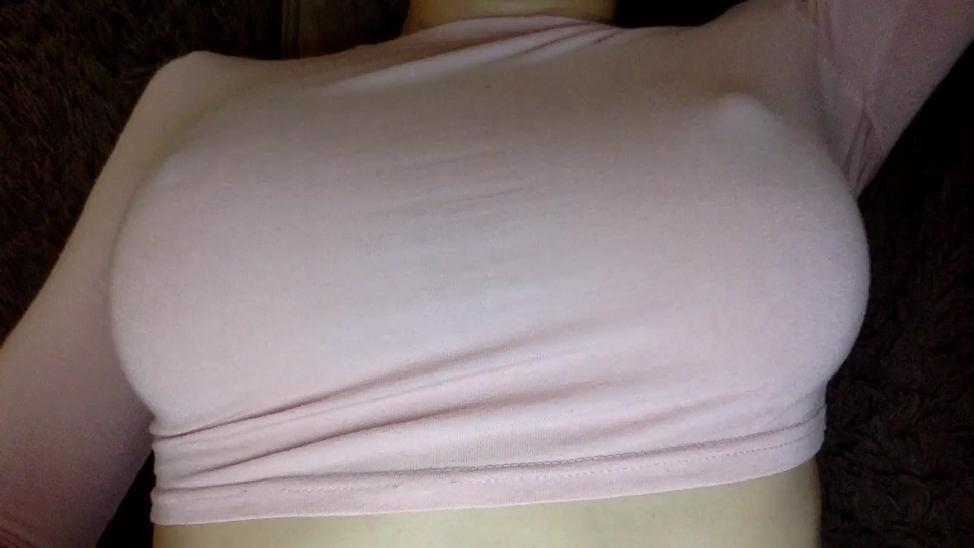 Gallery image thumbnail from EgoisticKitty's myfreecams stream on, 05/14/2024, 11:07 image 19 of 20