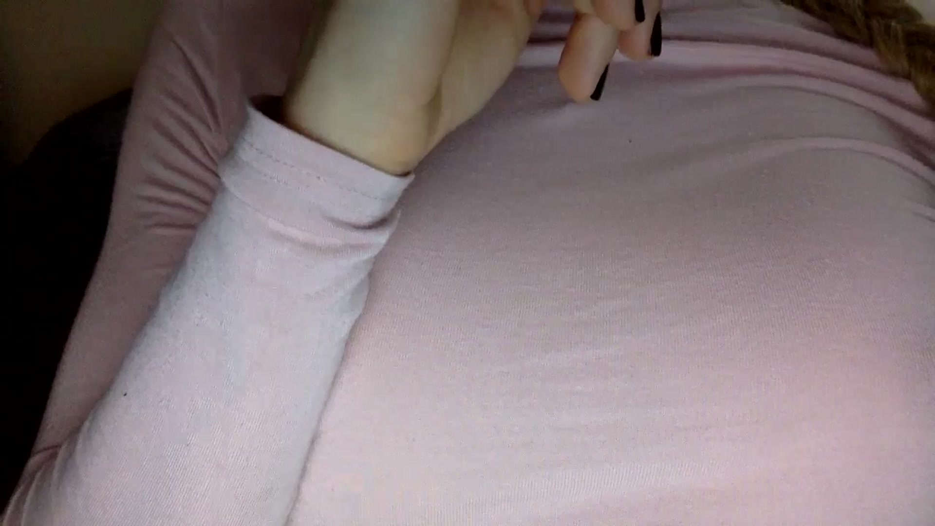 Gallery image thumbnail from EgoisticKitty's myfreecams stream on, 05/14/2024, 12:22 image 19 of 20