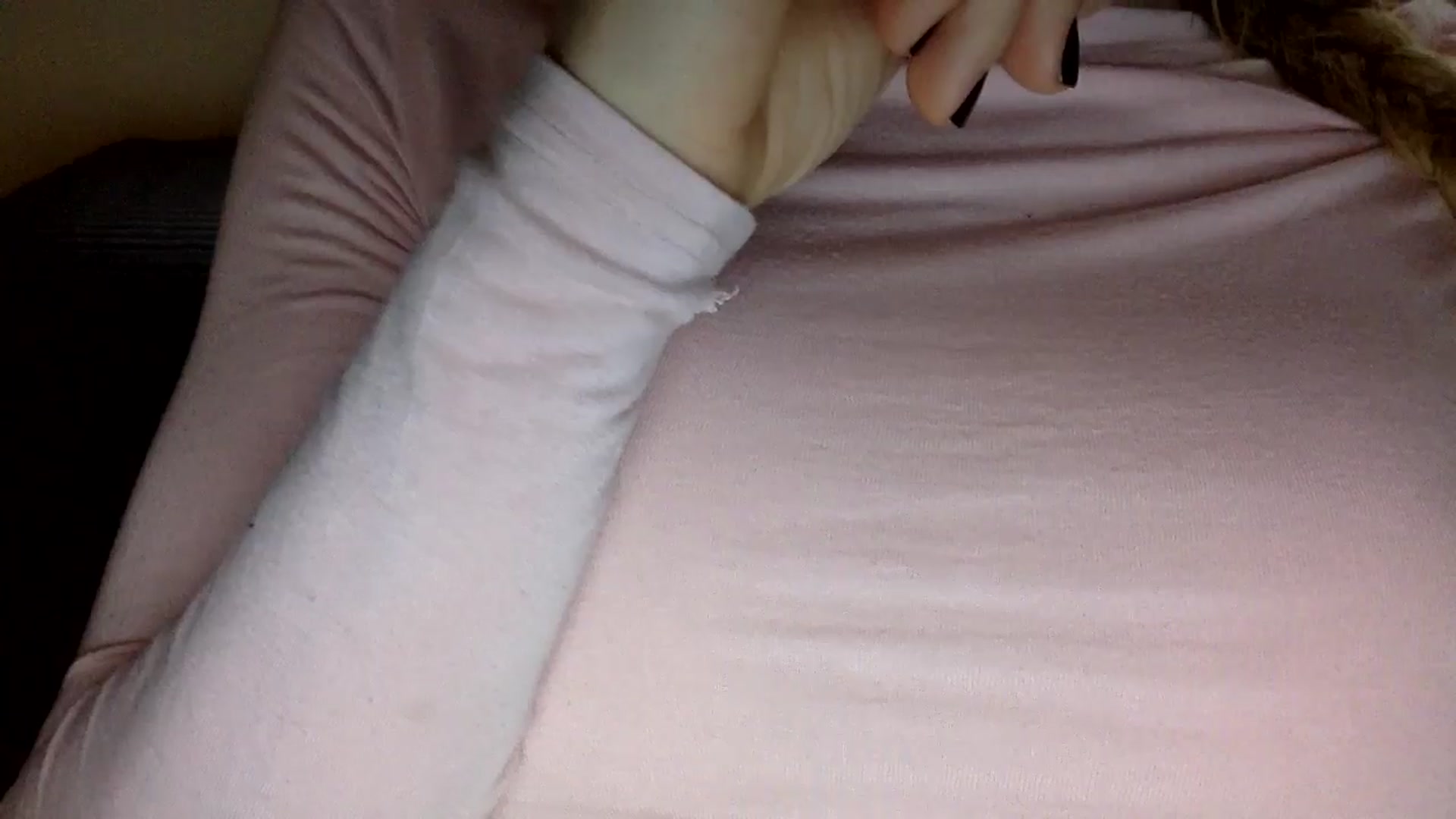 Gallery image thumbnail from EgoisticKitty's myfreecams stream on, 05/14/2024, 12:22 image 20 of 20