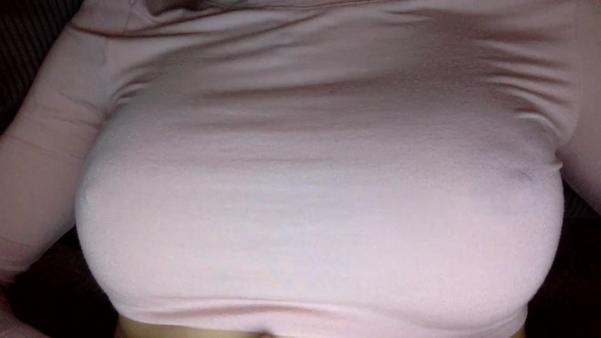 Gallery image thumbnail from EgoisticKitty's myfreecams stream on, 05/14/2024, 13:04 image 4 of 20