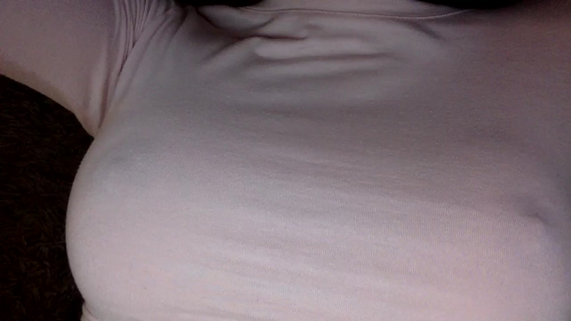 Gallery image thumbnail from EgoisticKitty's myfreecams stream on, 05/15/2024, 11:01 image 10 of 20