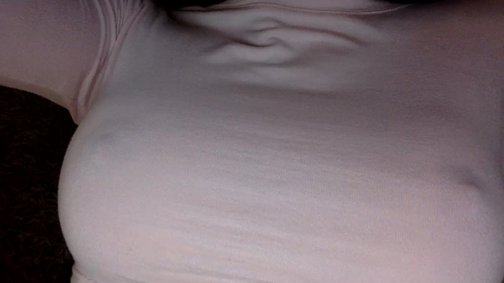 Gallery image thumbnail from EgoisticKitty's myfreecams stream on, 05/15/2024, 11:01 image 13 of 20