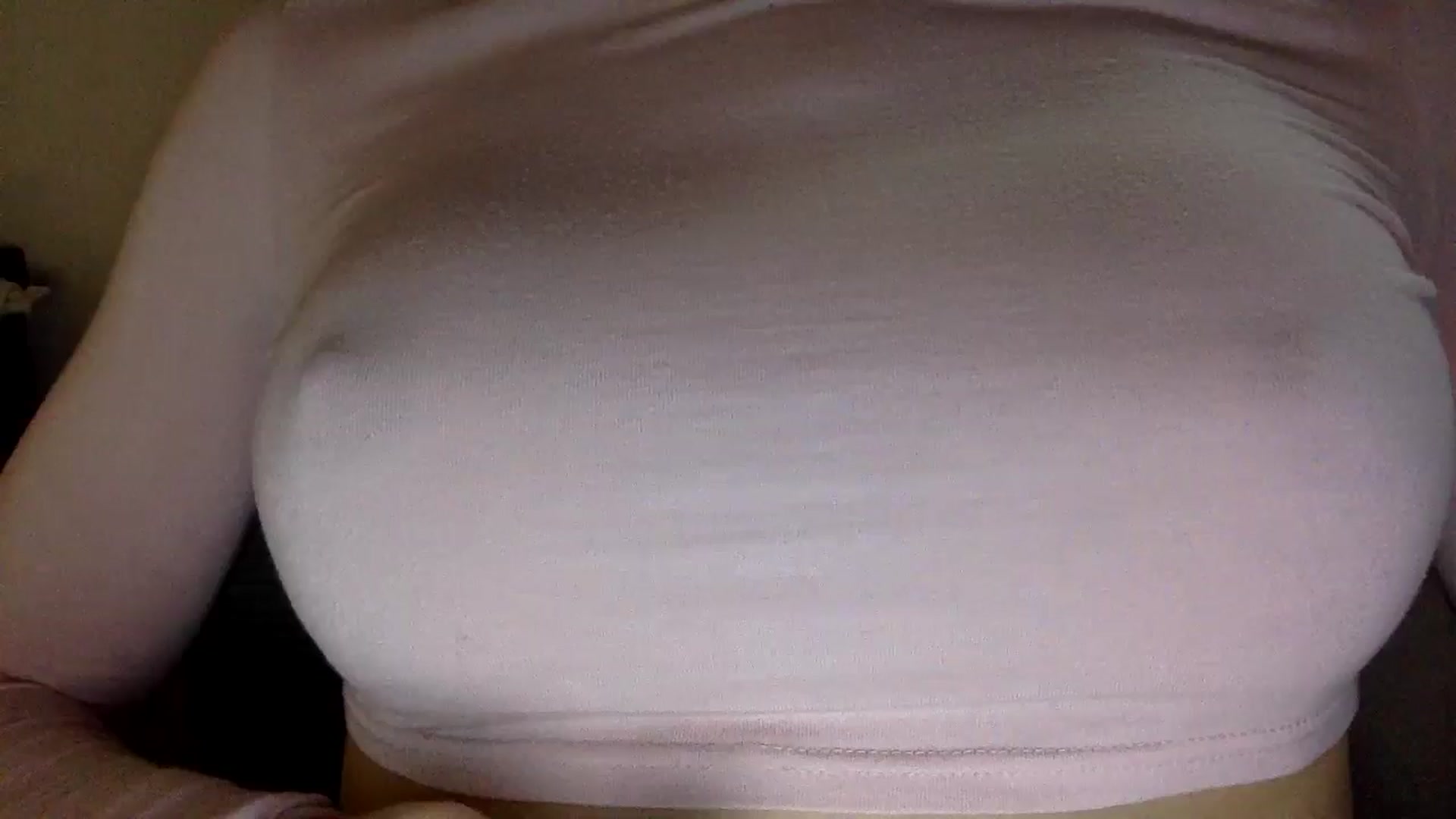 Gallery image thumbnail from EgoisticKitty's myfreecams stream on, 05/15/2024, 12:42 image 1 of 20