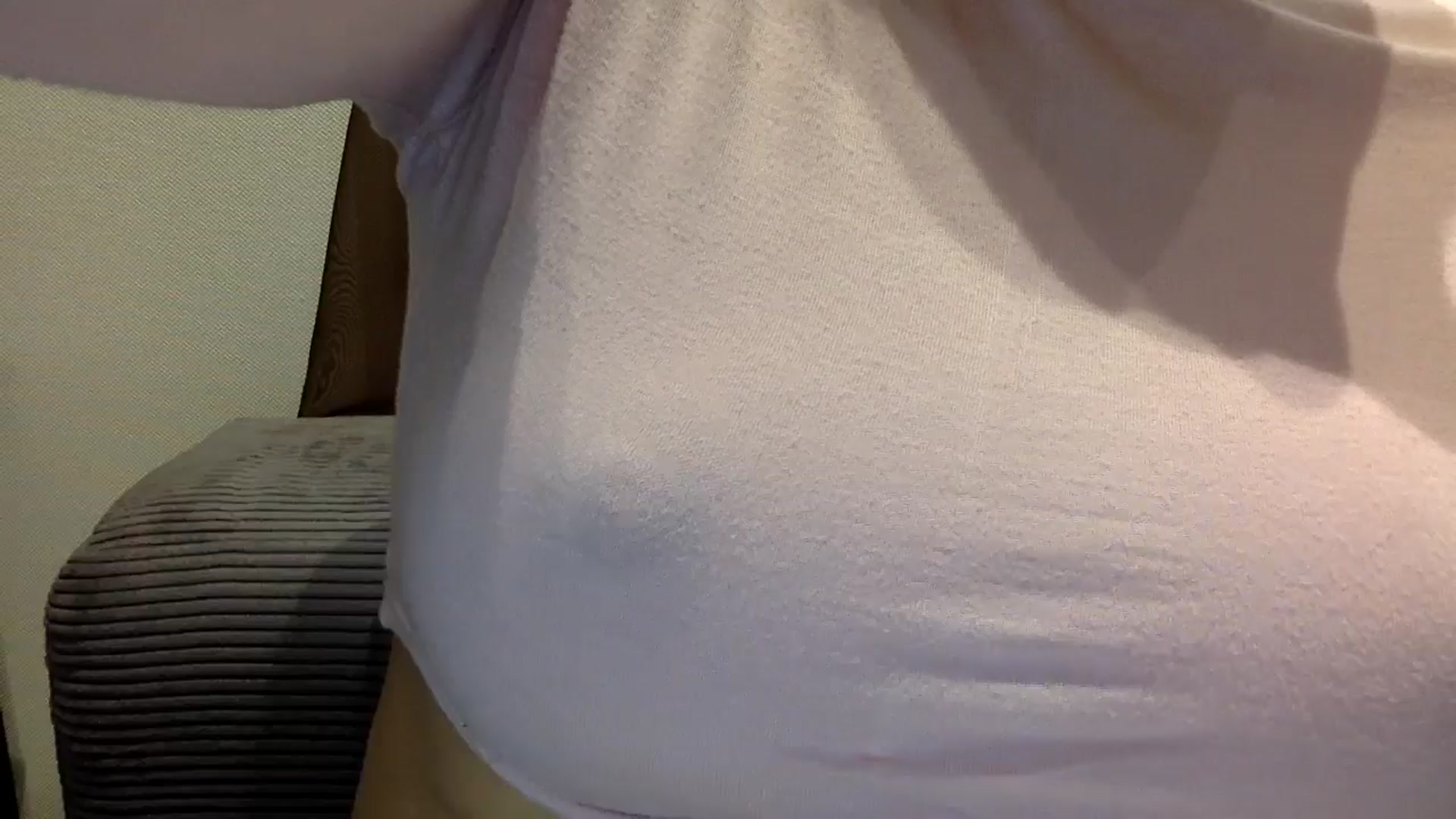 Gallery image thumbnail from EgoisticKitty's myfreecams stream on, 05/16/2024, 10:00 image 12 of 20