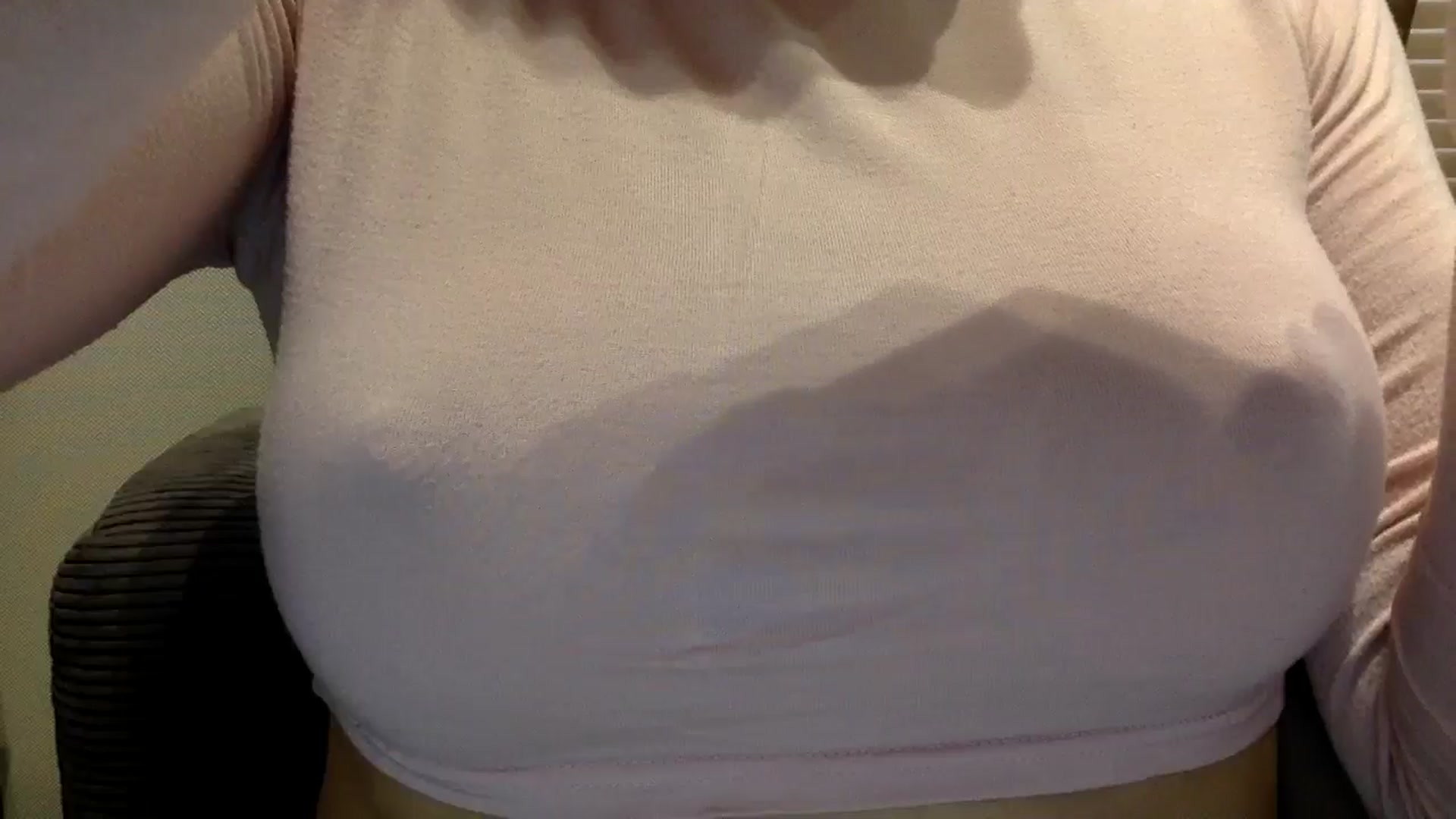 Gallery image thumbnail from EgoisticKitty's myfreecams stream on, 05/16/2024, 10:00 image 8 of 20