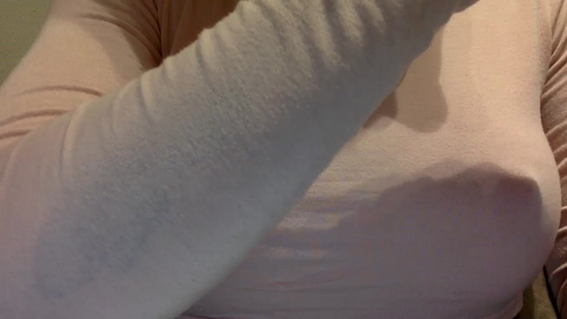 Gallery image thumbnail from EgoisticKitty's myfreecams stream on, 05/16/2024, 10:00 image 10 of 20