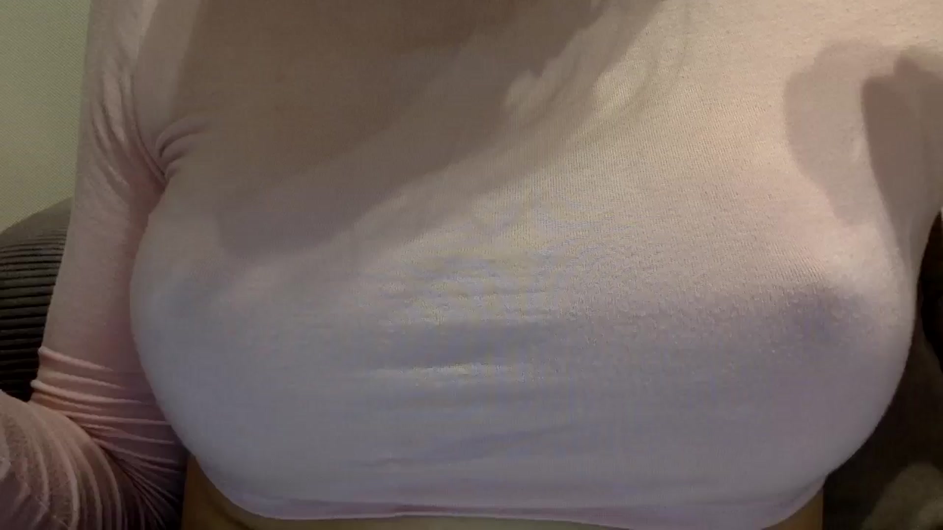 Gallery image thumbnail from EgoisticKitty's myfreecams stream on, 05/16/2024, 11:03 image 2 of 20