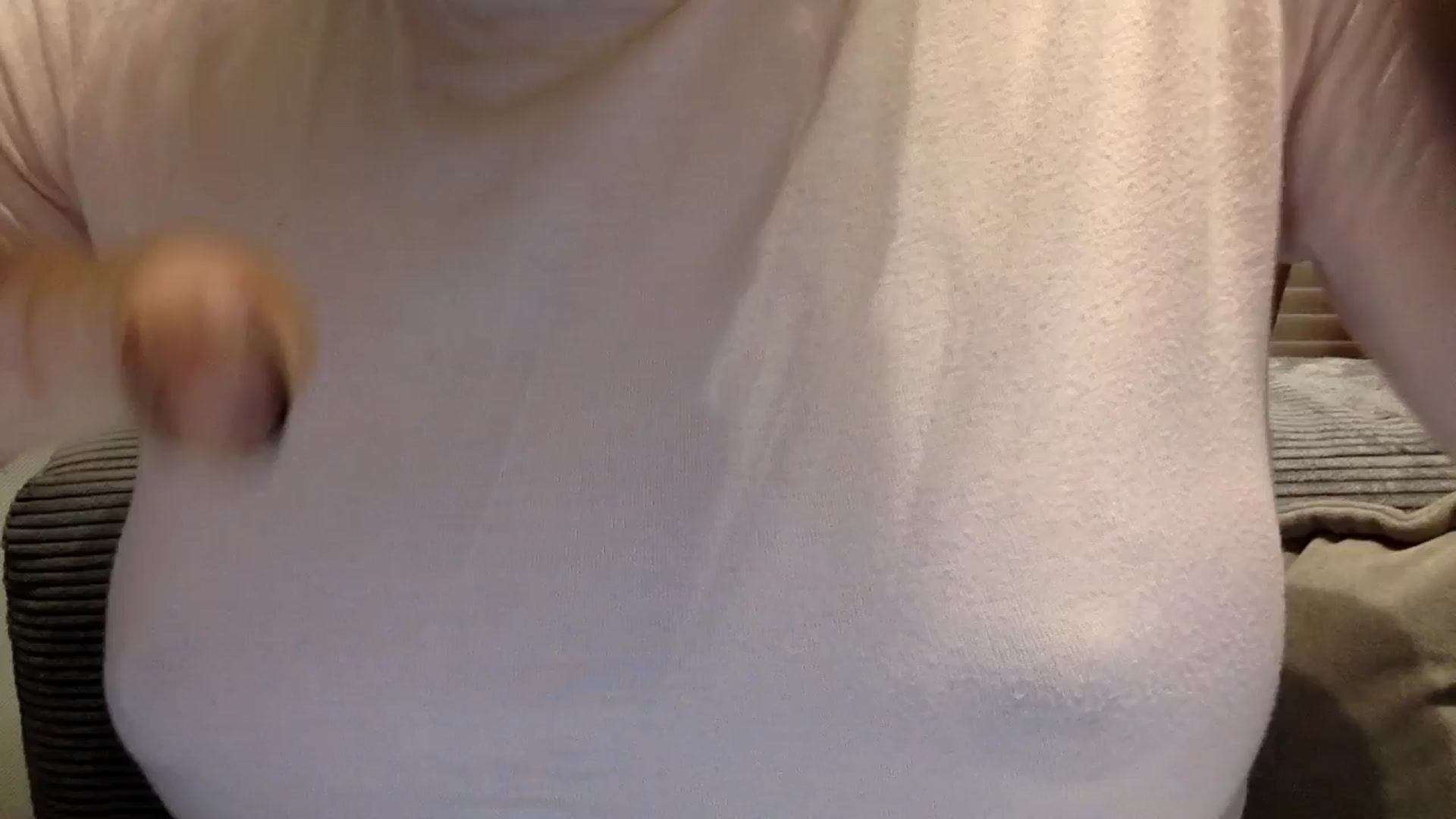 Gallery image thumbnail from EgoisticKitty's myfreecams stream on, 05/16/2024, 12:18 image 12 of 20