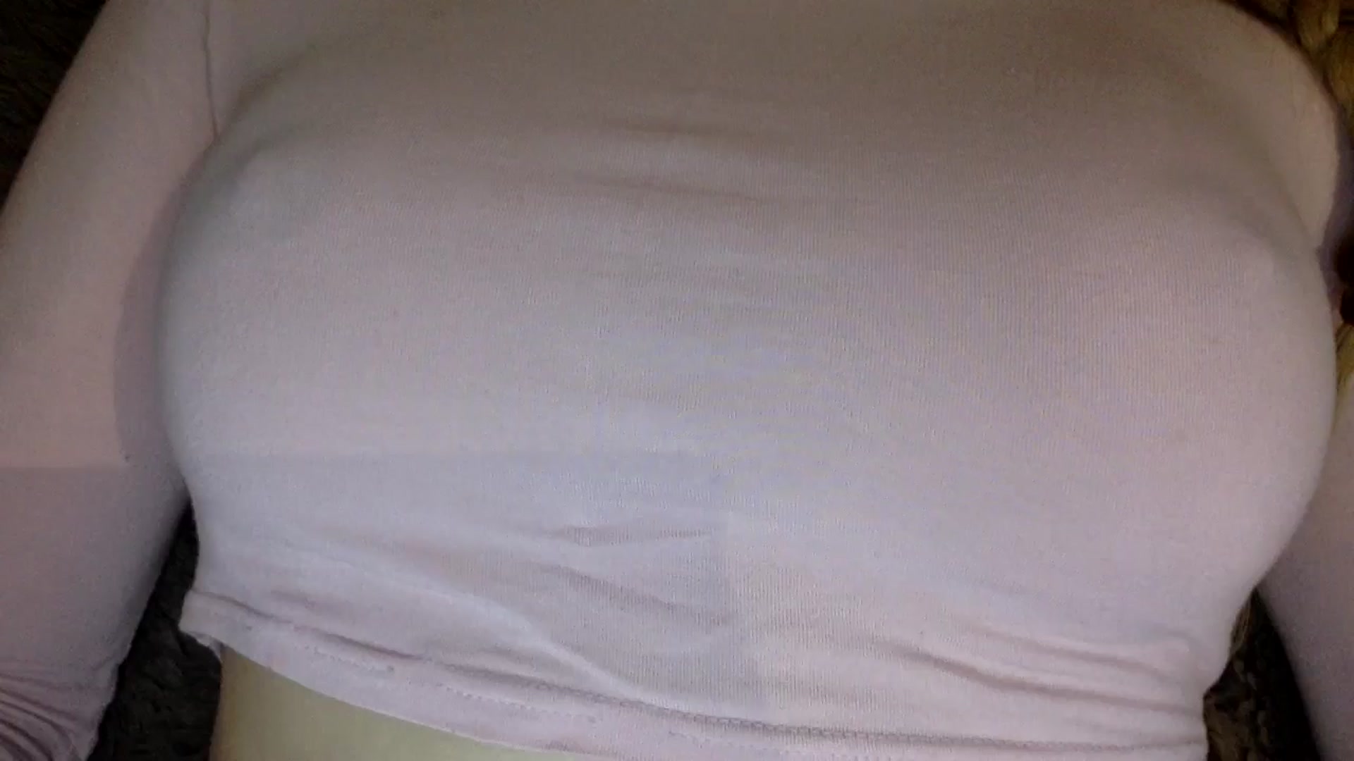 Gallery image thumbnail from EgoisticKitty's myfreecams stream on, 05/16/2024, 14:32 image 16 of 20