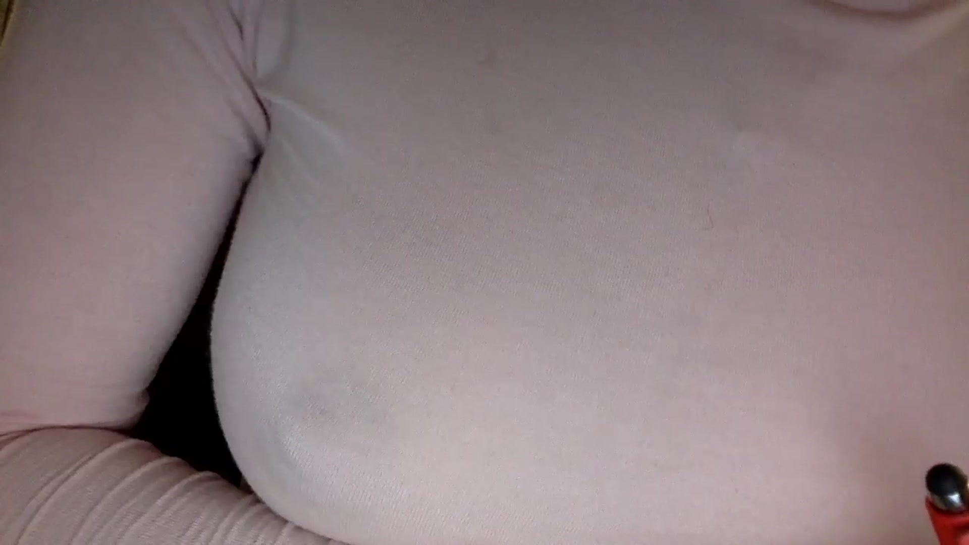 Gallery image thumbnail from EgoisticKitty's myfreecams stream on, 05/17/2024, 14:24 image 7 of 20