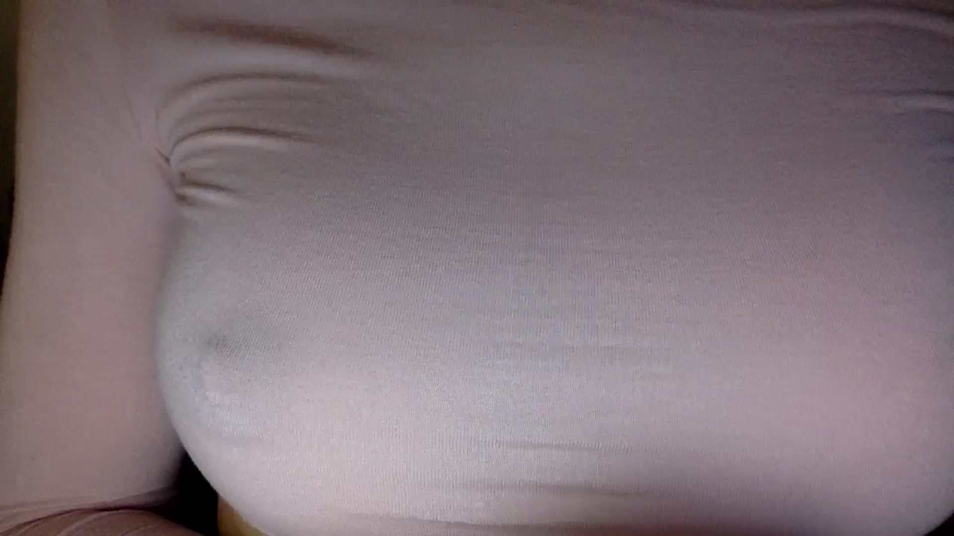 Gallery image thumbnail from EgoisticKitty's myfreecams stream on, 05/19/2024, 10:22 image 11 of 20