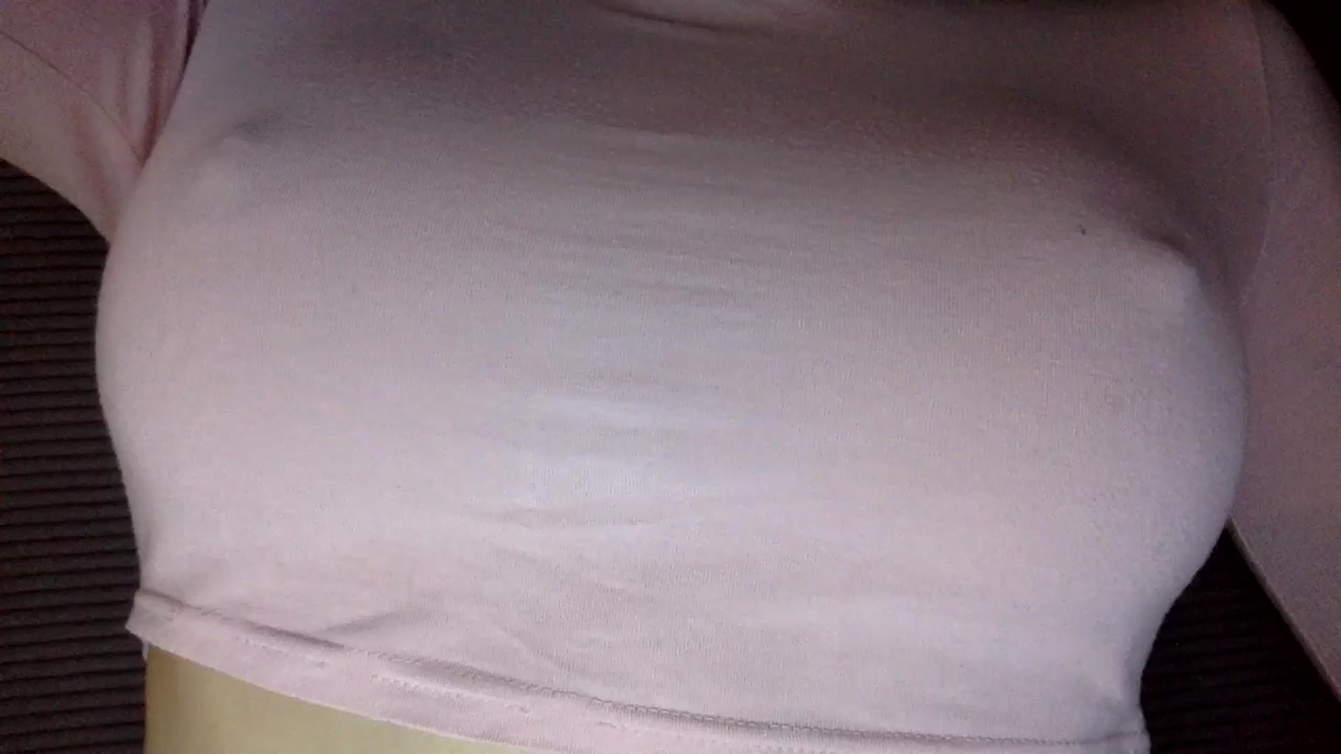 Gallery image thumbnail from EgoisticKitty's myfreecams stream on, 05/19/2024, 11:15 image 20 of 20