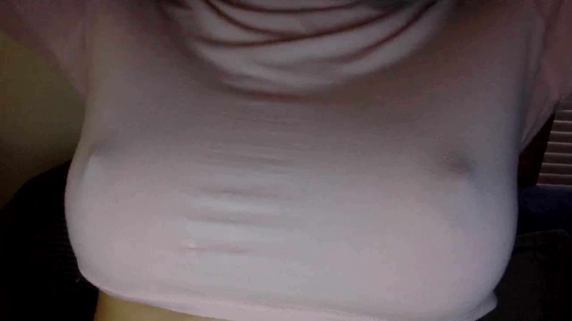 Gallery image thumbnail from EgoisticKitty's myfreecams stream on, 05/19/2024, 11:15 image 4 of 20