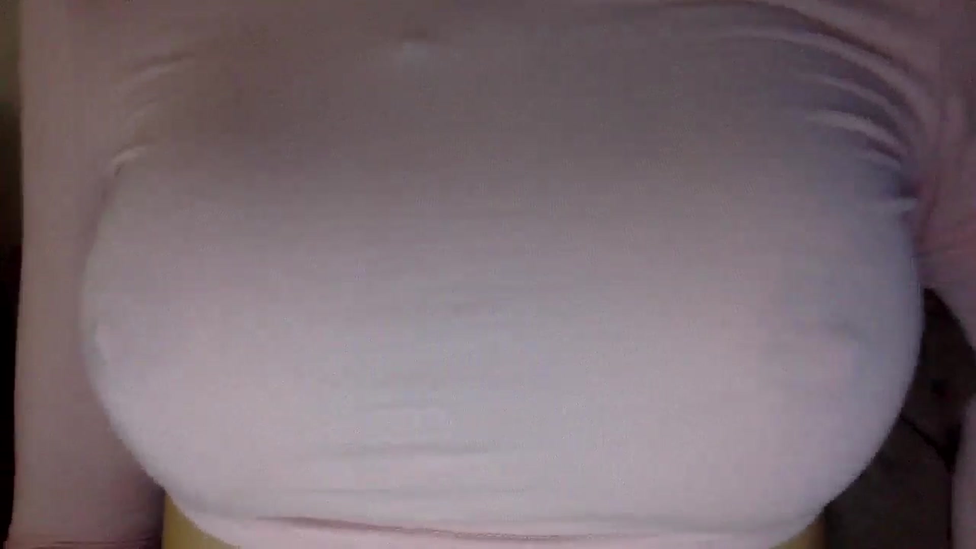 Gallery image thumbnail from EgoisticKitty's myfreecams stream on, 05/19/2024, 11:15 image 10 of 20