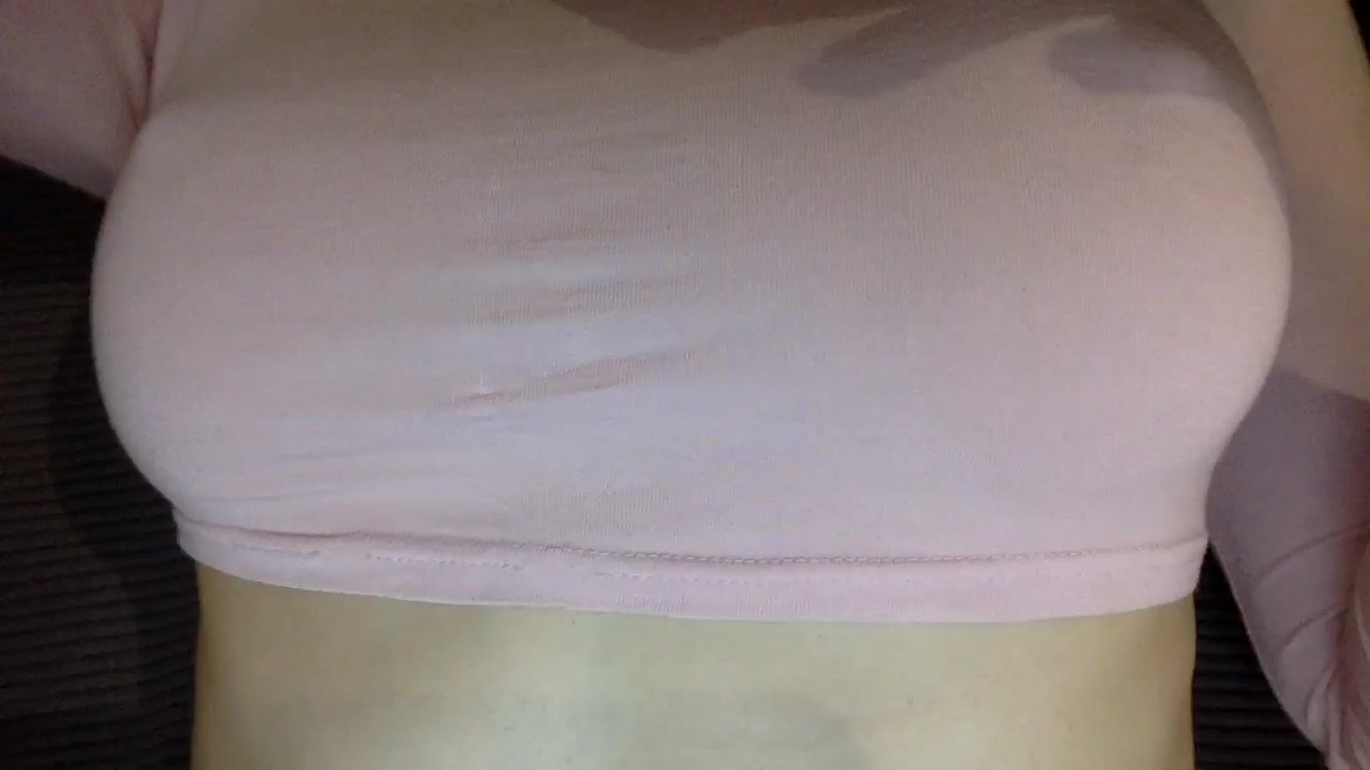 Gallery image thumbnail from EgoisticKitty's myfreecams stream on, 05/19/2024, 15:57 image 5 of 20