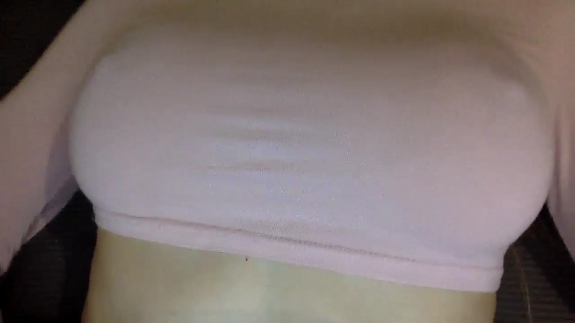Gallery image thumbnail from EgoisticKitty's myfreecams stream on, 05/19/2024, 15:57 image 8 of 20