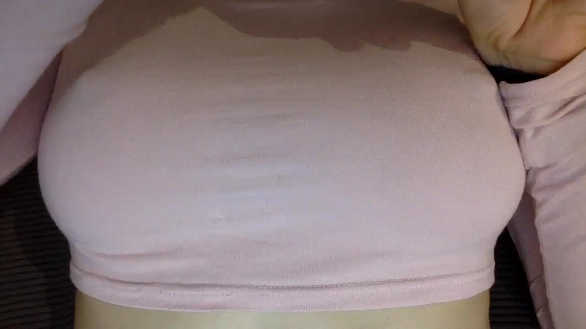 Gallery image thumbnail from EgoisticKitty's myfreecams stream on, 05/19/2024, 15:57 image 18 of 20