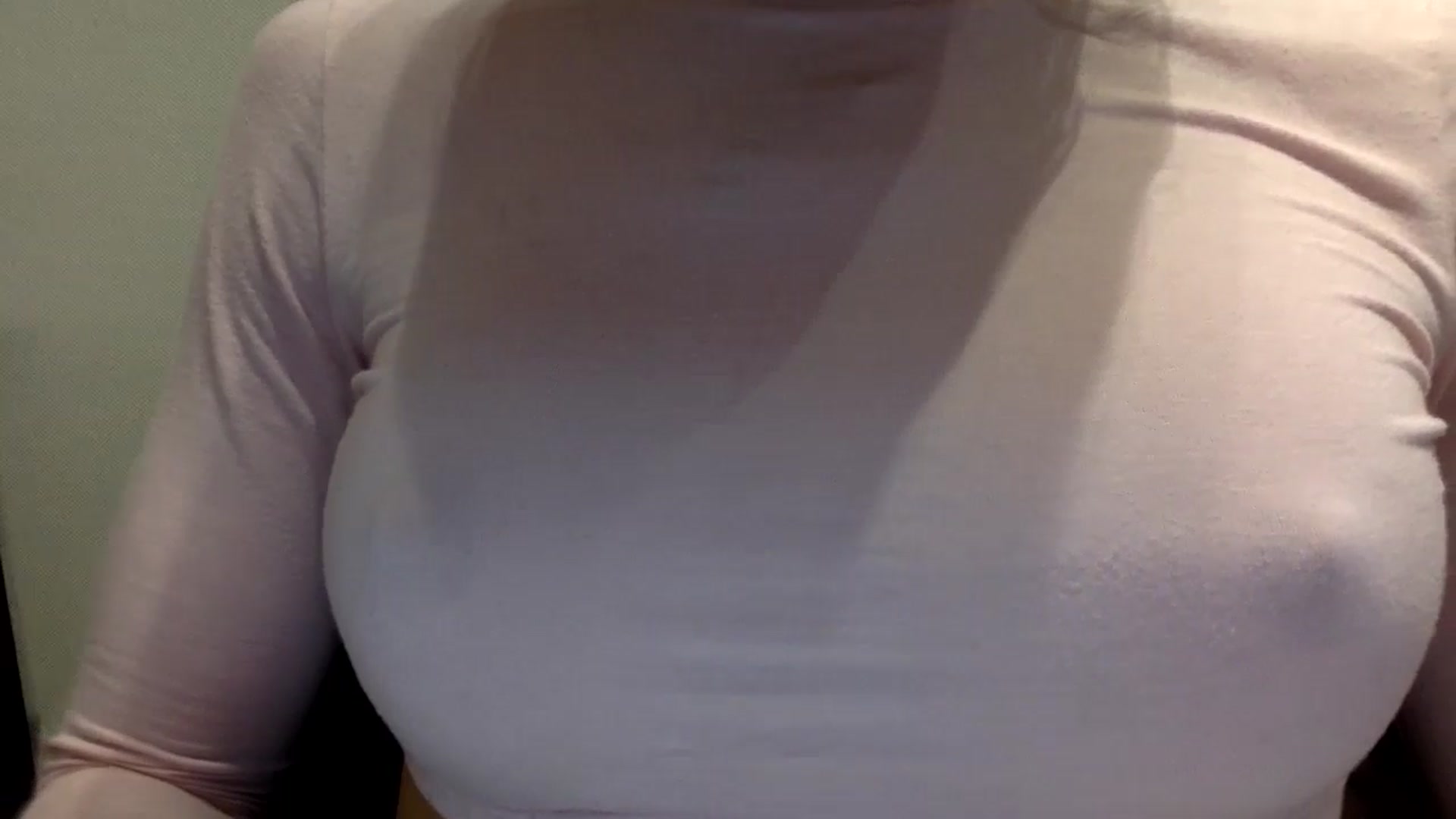 Gallery image thumbnail from EgoisticKitty's myfreecams stream on, 05/20/2024, 10:05 image 9 of 20