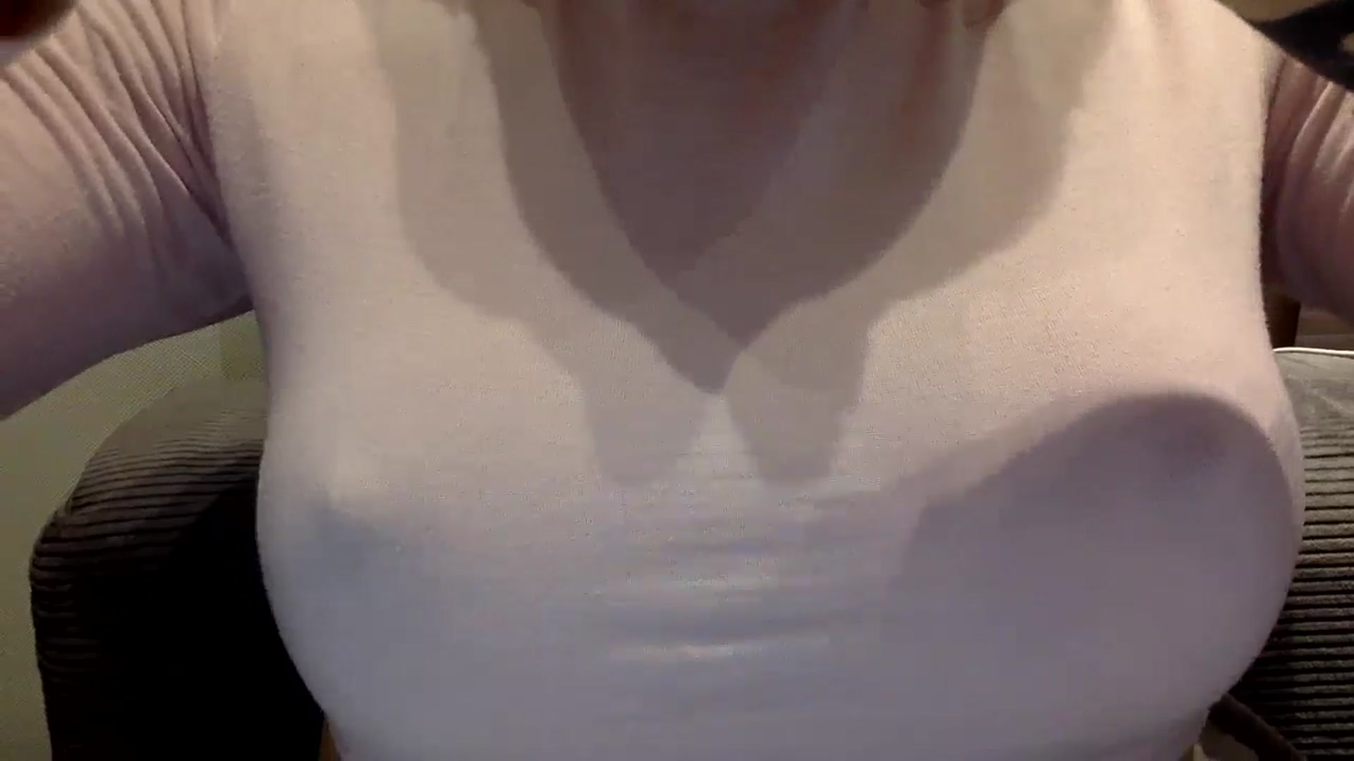 Gallery image thumbnail from EgoisticKitty's myfreecams stream on, 05/20/2024, 10:05 image 5 of 20