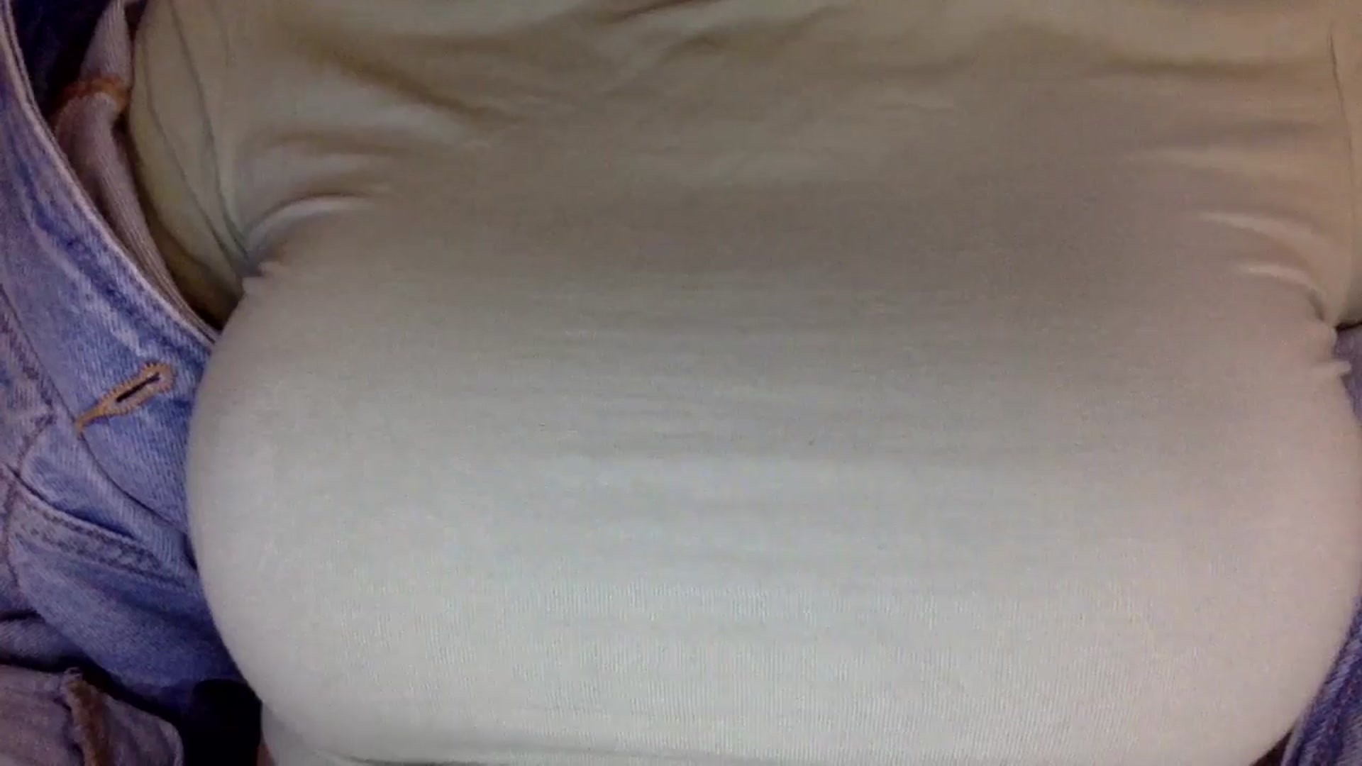 Gallery image thumbnail from EgoisticKitty's myfreecams stream on, 05/22/2024, 12:33 image 14 of 20