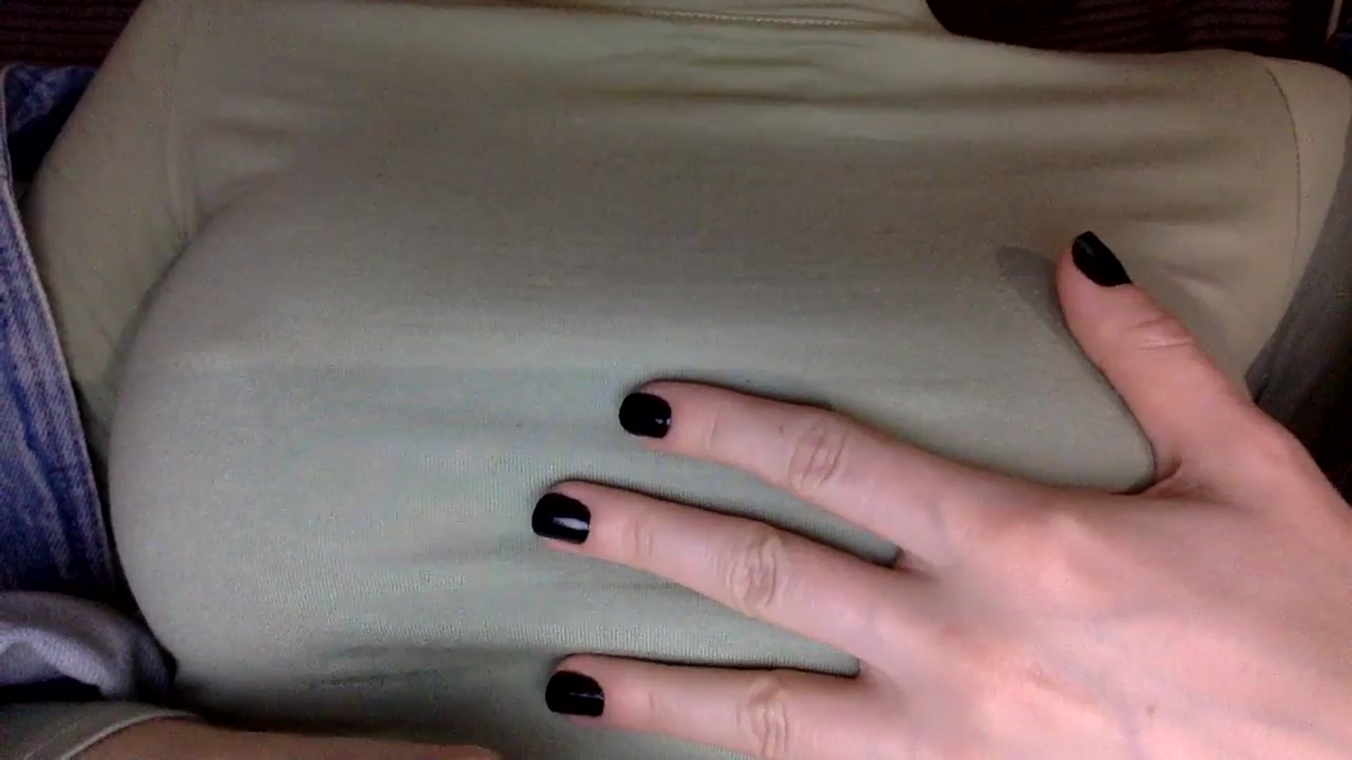 Gallery image thumbnail from EgoisticKitty's myfreecams stream on, 05/22/2024, 12:33 image 15 of 20
