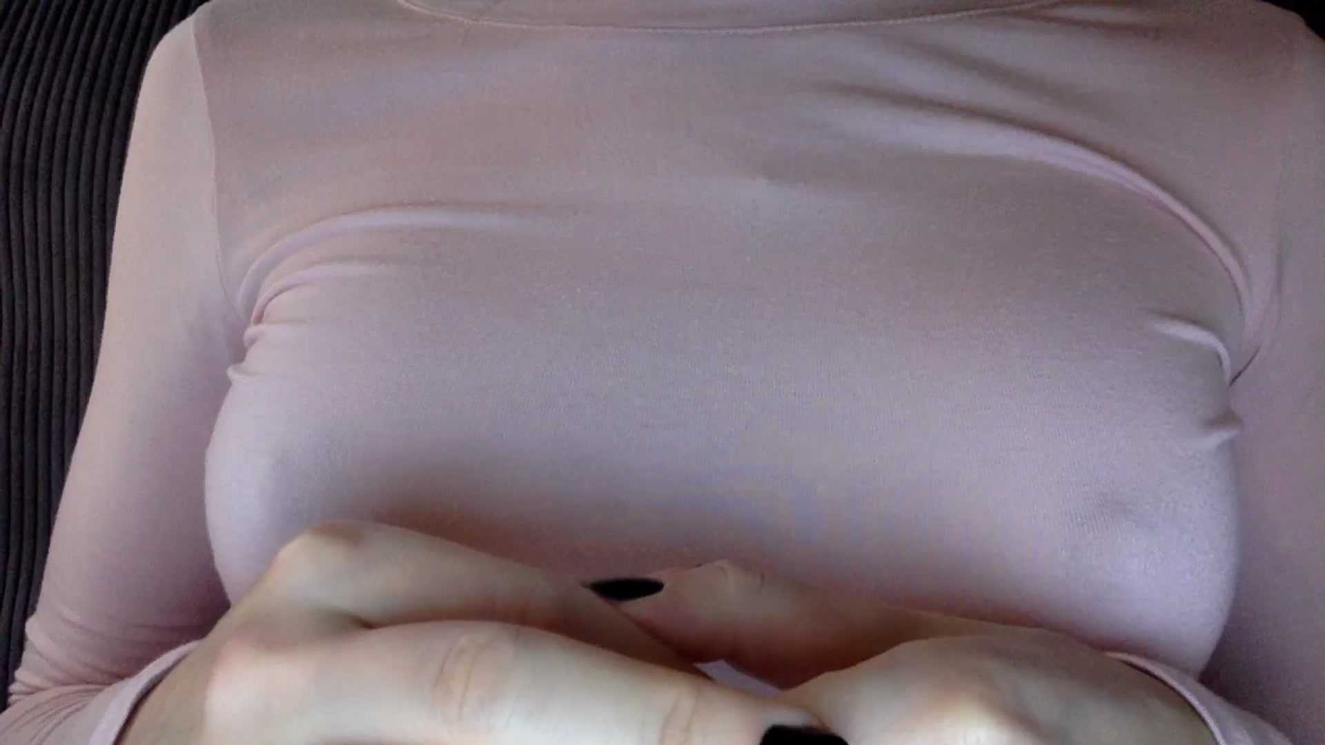 Gallery image thumbnail from EgoisticKitty's myfreecams stream on, 05/23/2024, 08:49 image 14 of 20