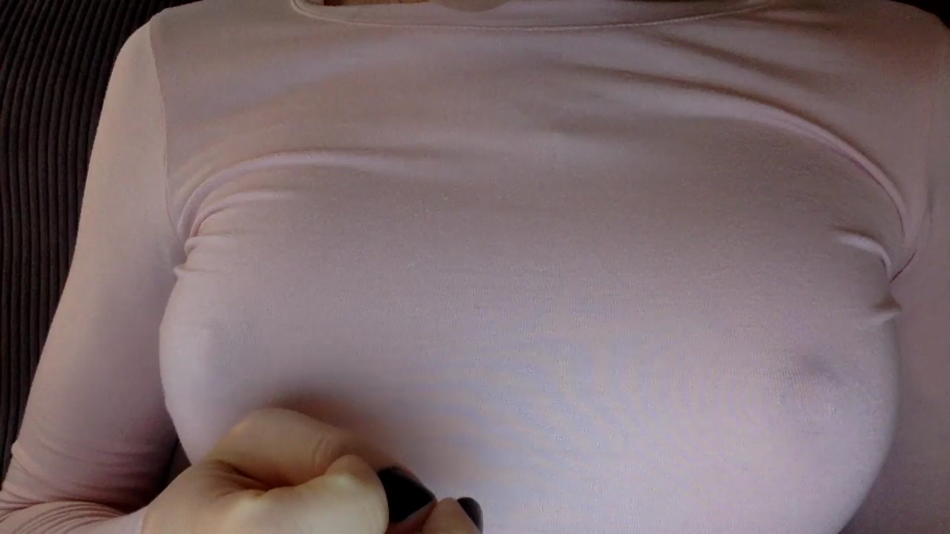 Gallery image thumbnail from EgoisticKitty's myfreecams stream on, 05/23/2024, 08:49 image 12 of 20