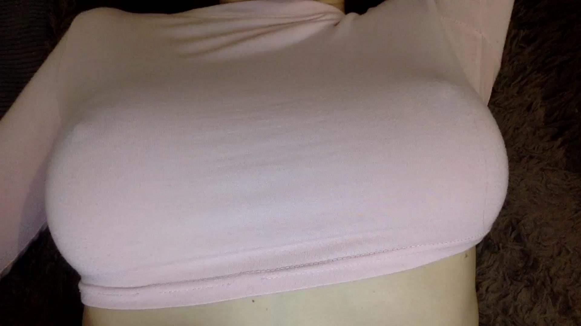 Gallery image thumbnail from EgoisticKitty's myfreecams stream on, 05/24/2024, 12:20 image 18 of 20