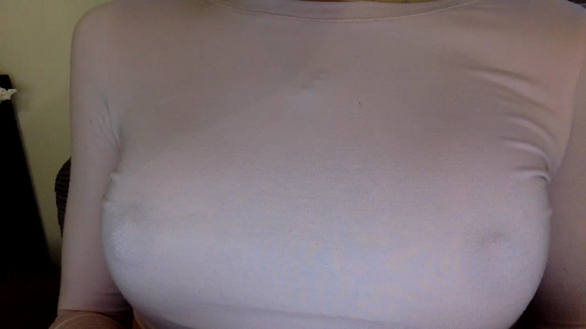 Gallery image thumbnail from EgoisticKitty's myfreecams stream on, 05/25/2024, 11:56 image 2 of 20