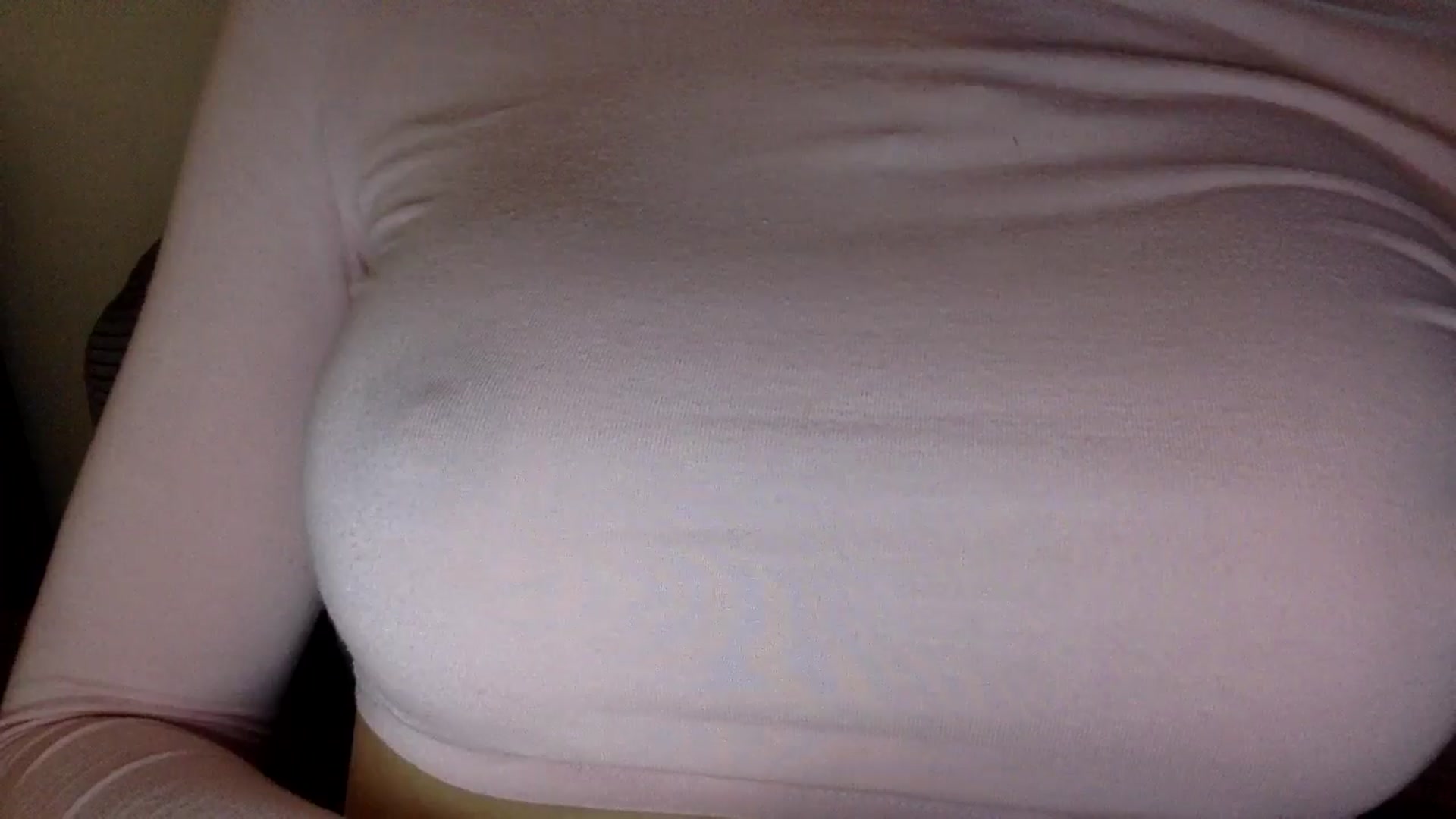 Gallery image thumbnail from EgoisticKitty's myfreecams stream on, 05/25/2024, 13:23 image 13 of 20