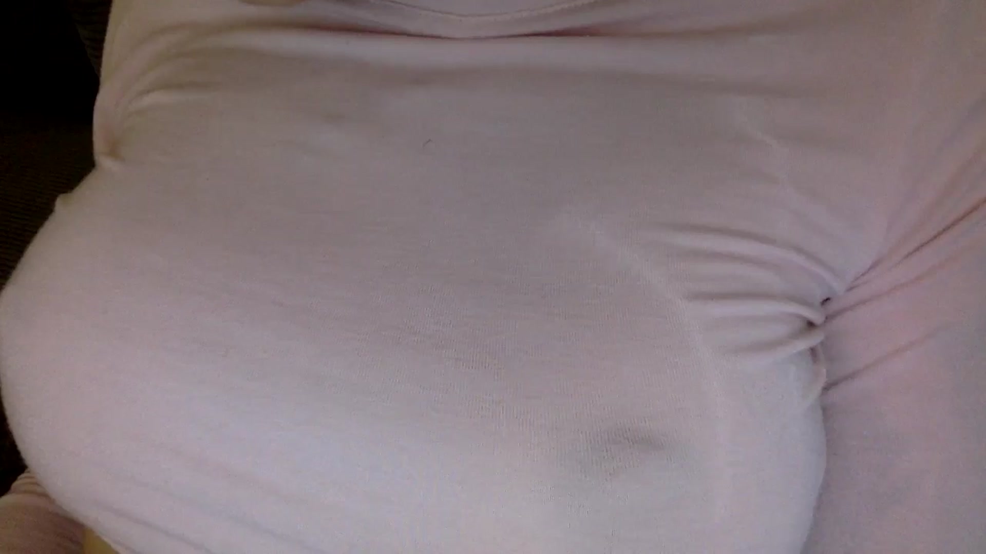 Gallery image thumbnail from EgoisticKitty's myfreecams stream on, 05/25/2024, 15:24 image 7 of 20
