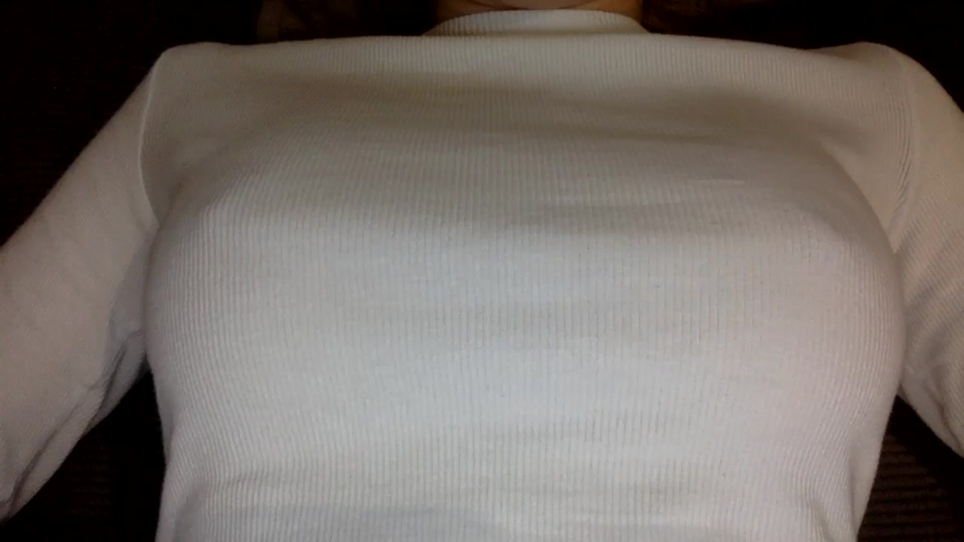 Gallery image thumbnail from EgoisticKitty's myfreecams stream on, 05/26/2024, 13:09 image 11 of 20