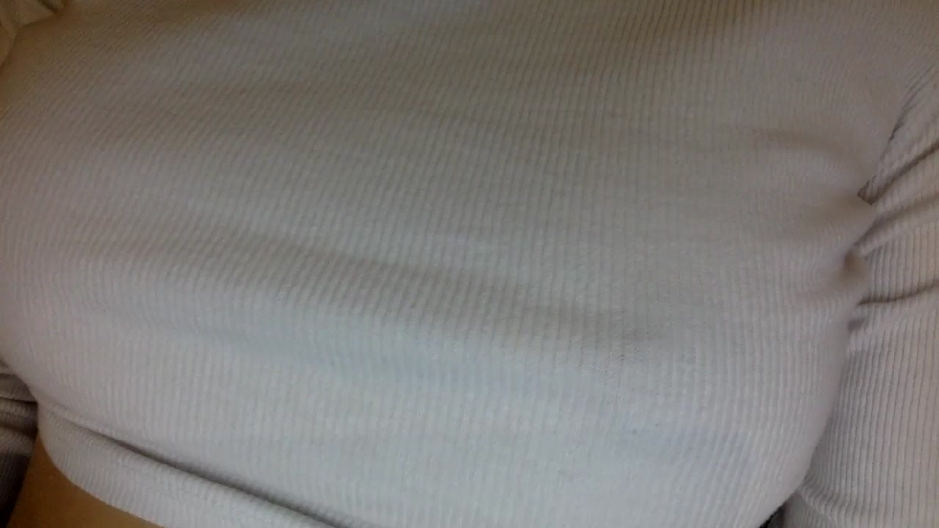 Gallery image thumbnail from EgoisticKitty's myfreecams stream on, 05/26/2024, 15:39 image 16 of 20