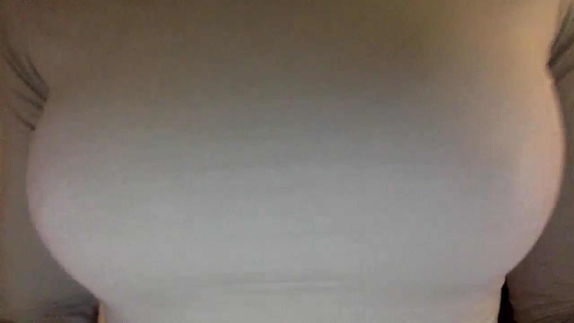 Gallery image thumbnail from EgoisticKitty's myfreecams stream on, 05/27/2024, 11:34 image 17 of 20