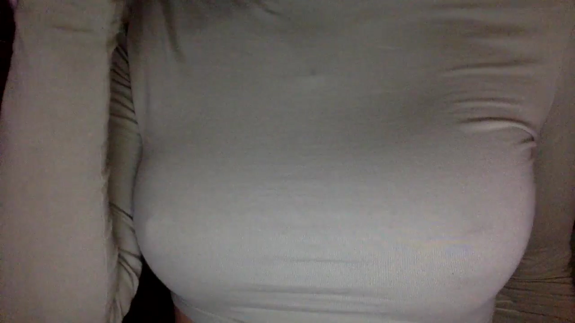 Gallery image thumbnail from EgoisticKitty's myfreecams stream on, 05/28/2024, 10:07 image 15 of 20