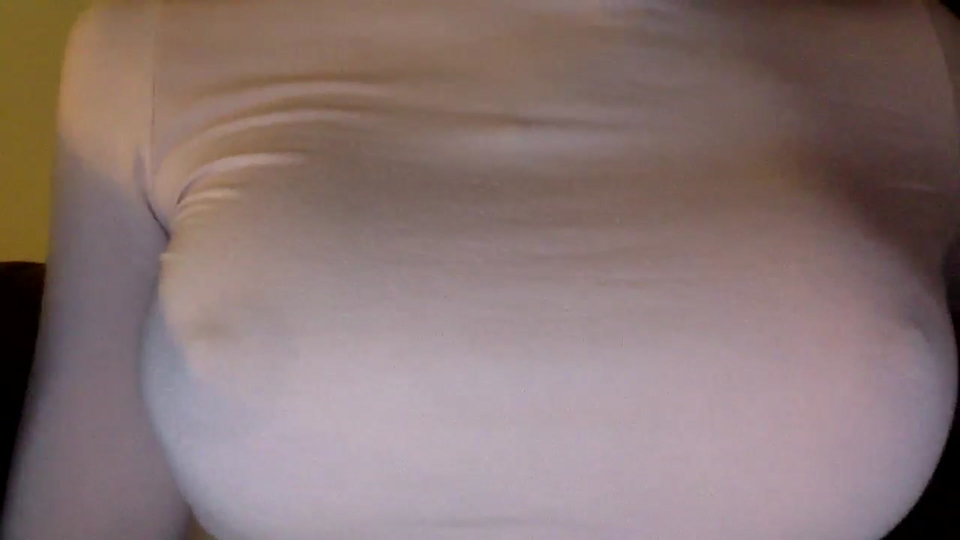 Gallery image thumbnail from EgoisticKitty's myfreecams stream on, 05/31/2024, 10:22 image 9 of 20