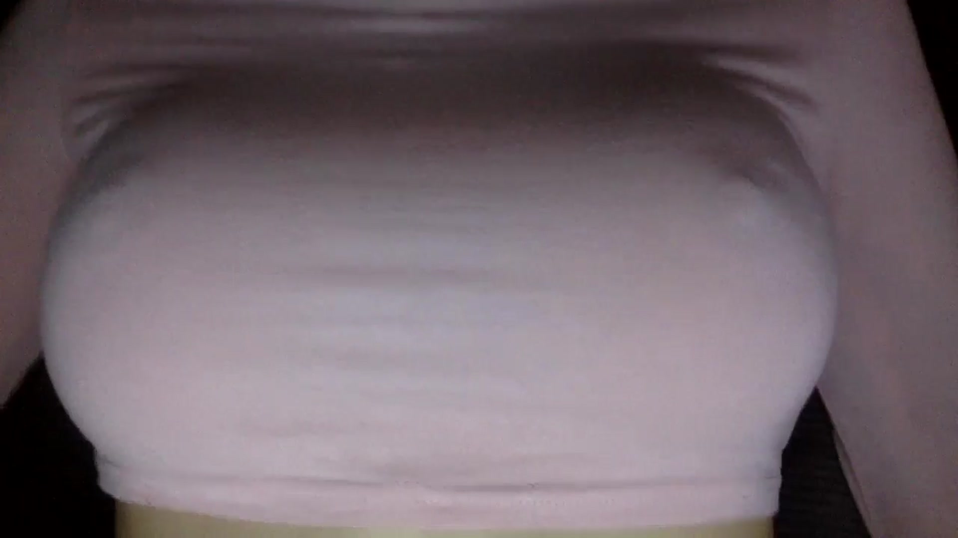 Gallery image thumbnail from EgoisticKitty's myfreecams stream on, 05/31/2024, 10:22 image 19 of 20