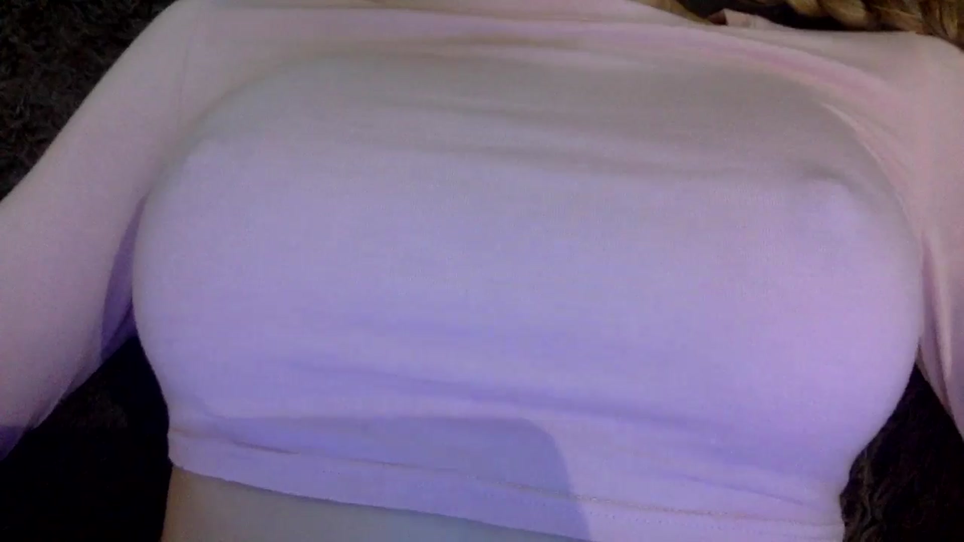 Gallery image thumbnail from EgoisticKitty's myfreecams stream on, 06/01/2024, 11:51 image 15 of 20