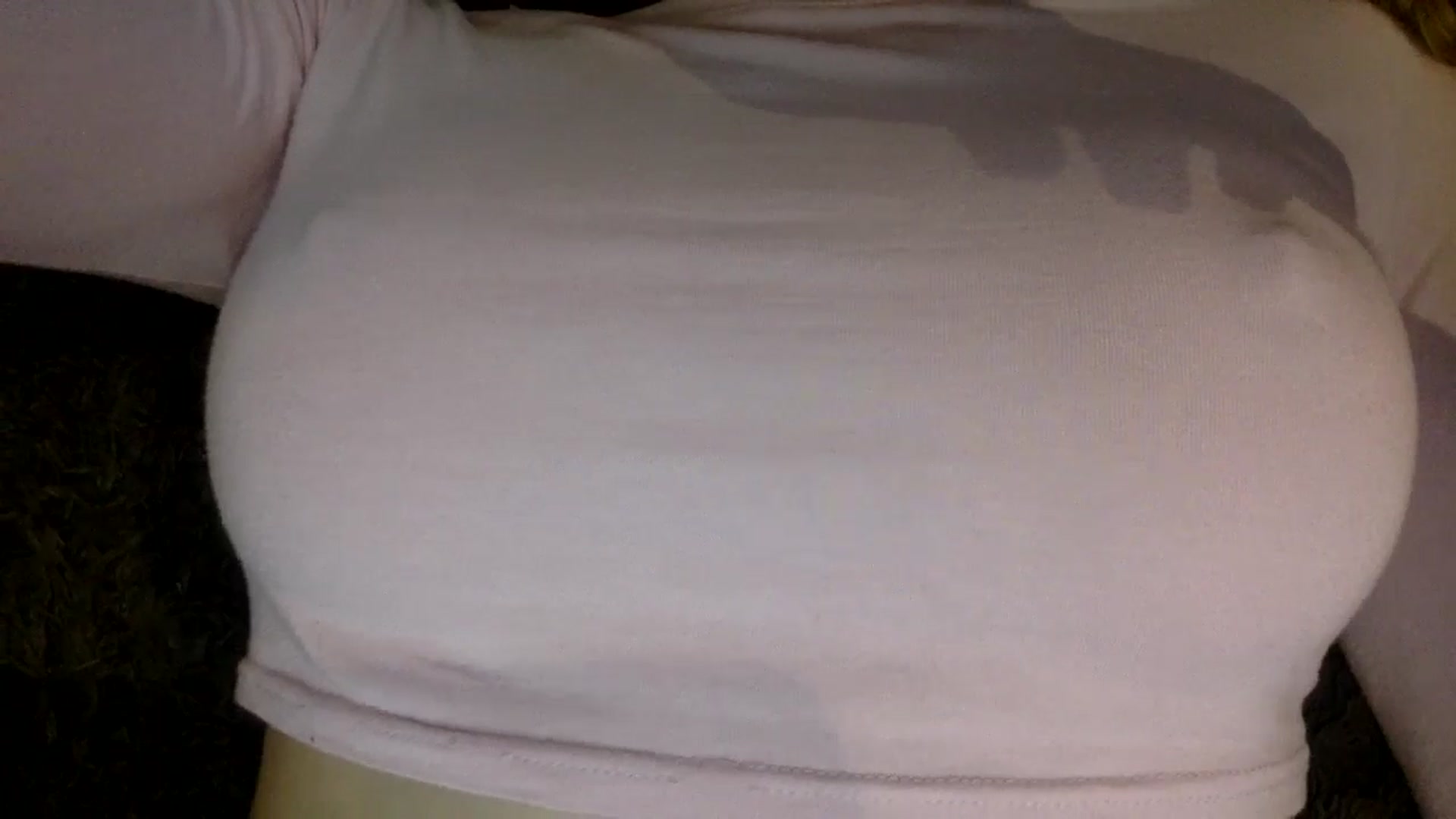 Gallery image thumbnail from EgoisticKitty's myfreecams stream on, 06/01/2024, 11:51 image 5 of 20