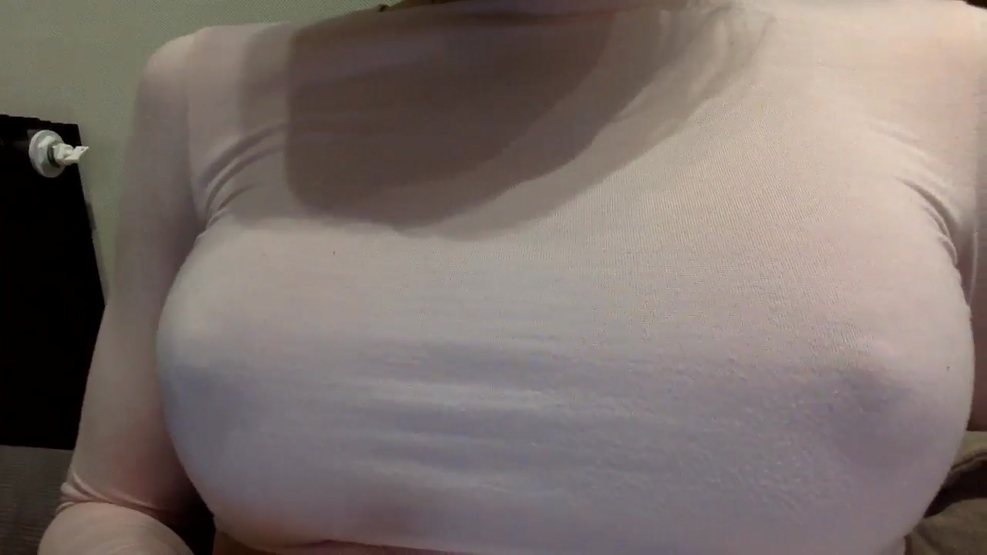 Gallery image thumbnail from EgoisticKitty's myfreecams stream on, 06/01/2024, 12:38 image 20 of 20