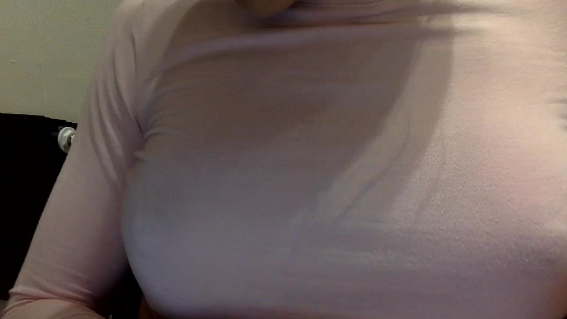 Gallery image thumbnail from EgoisticKitty's myfreecams stream on, 06/01/2024, 12:38 image 12 of 20