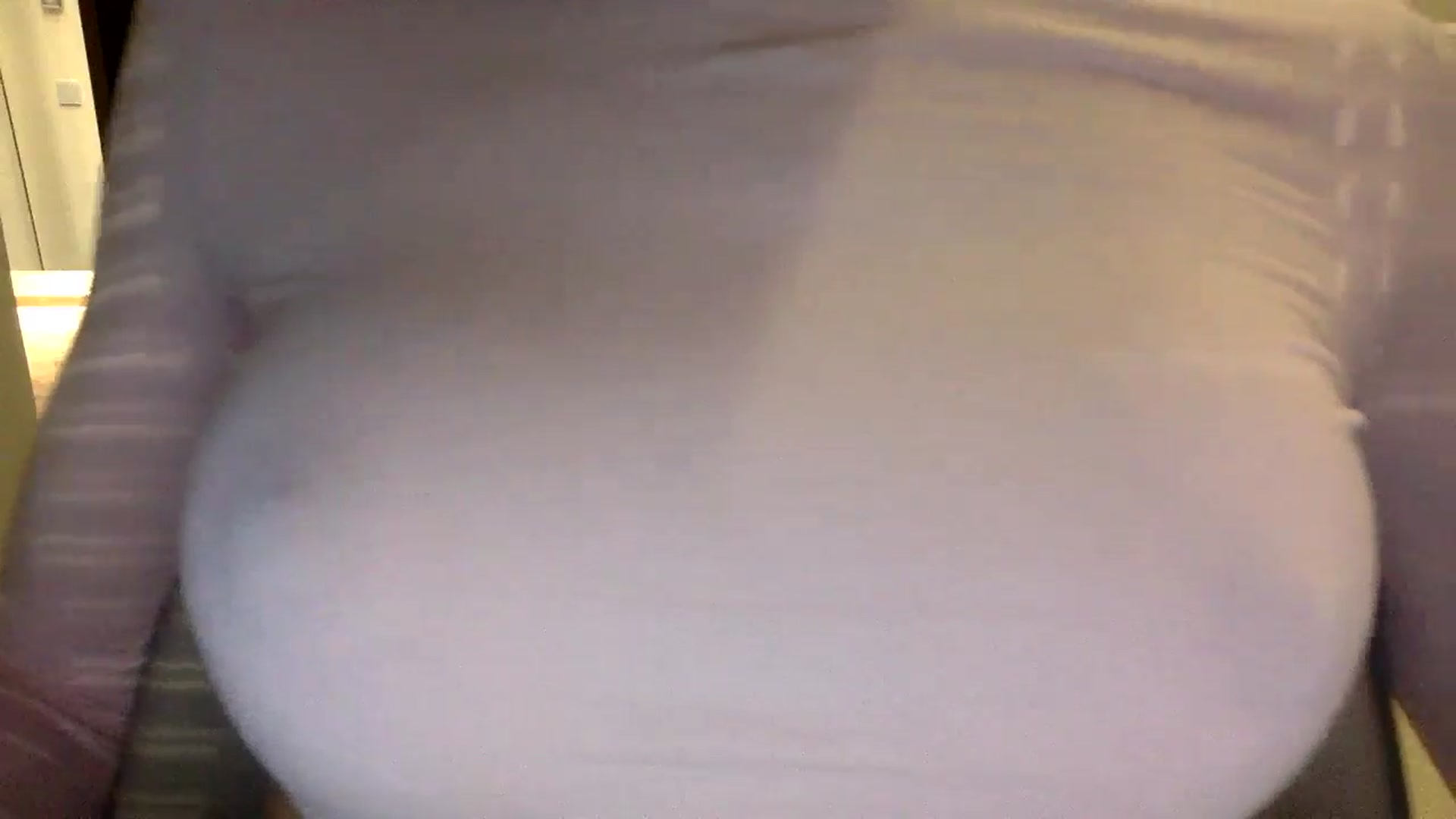 Gallery image thumbnail from EgoisticKitty's myfreecams stream on, 06/01/2024, 15:00 image 18 of 20