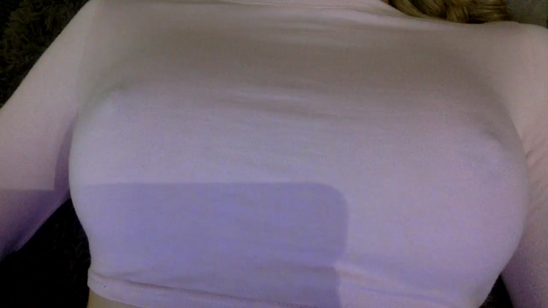 Gallery image thumbnail from EgoisticKitty's myfreecams stream on, 06/01/2024, 18:02 image 15 of 20